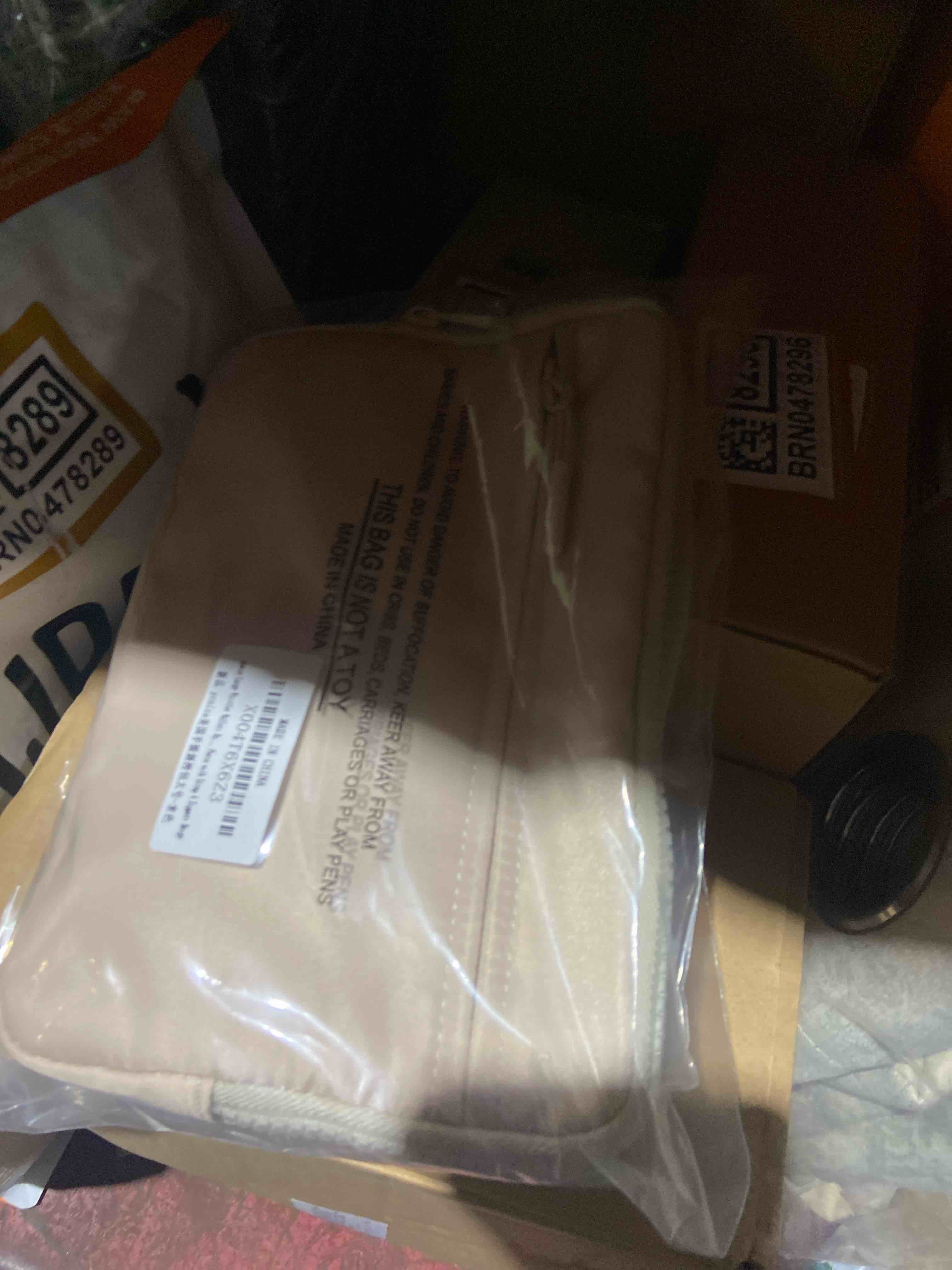 https://s3.amazonaws.com/lotting-images-prod/phillipi/BRN0478233_1789404532479.jpeg