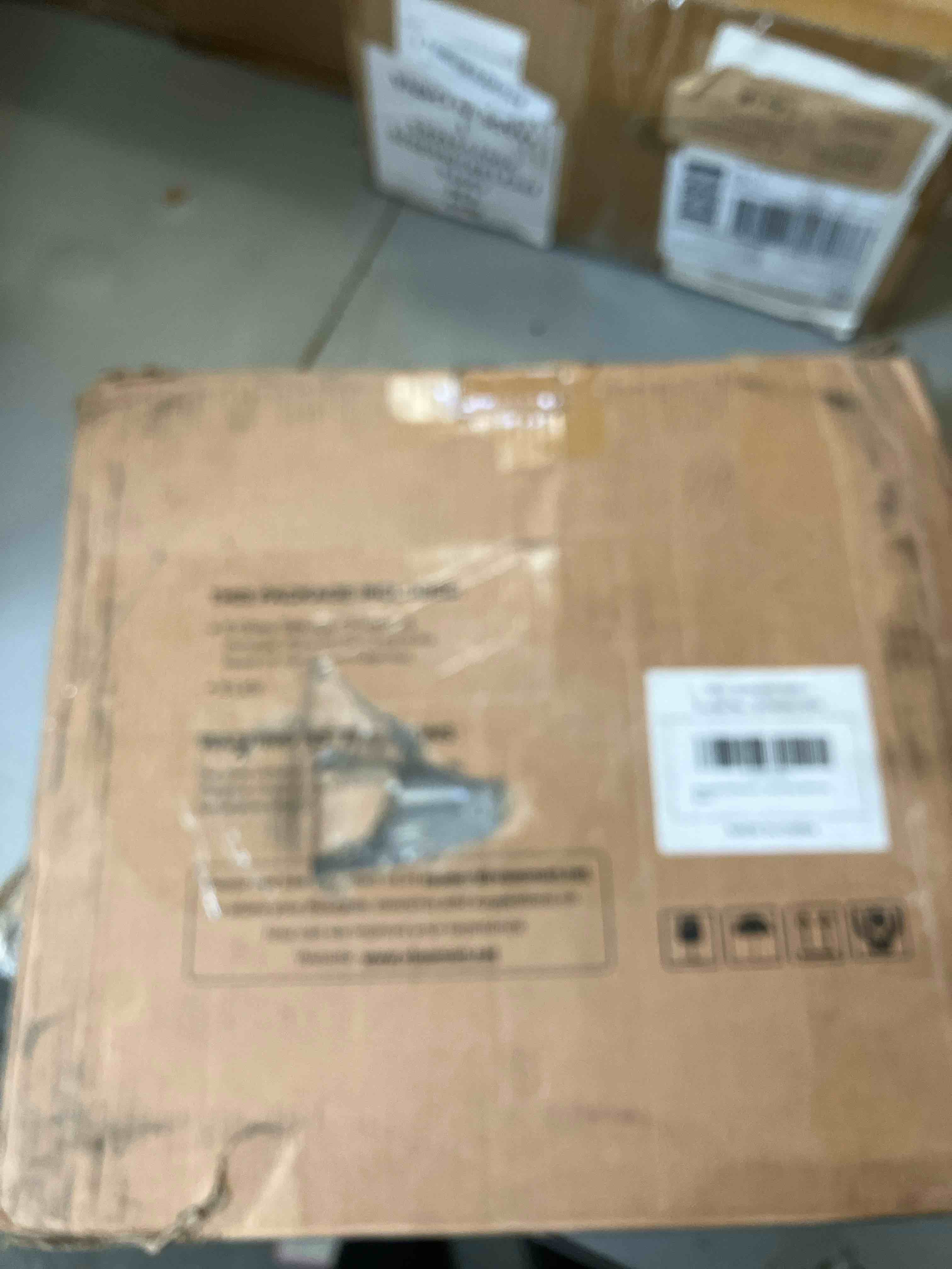 https://s3.amazonaws.com/lotting-images-prod/phillipi/BRN0478748_1739202701347.jpeg