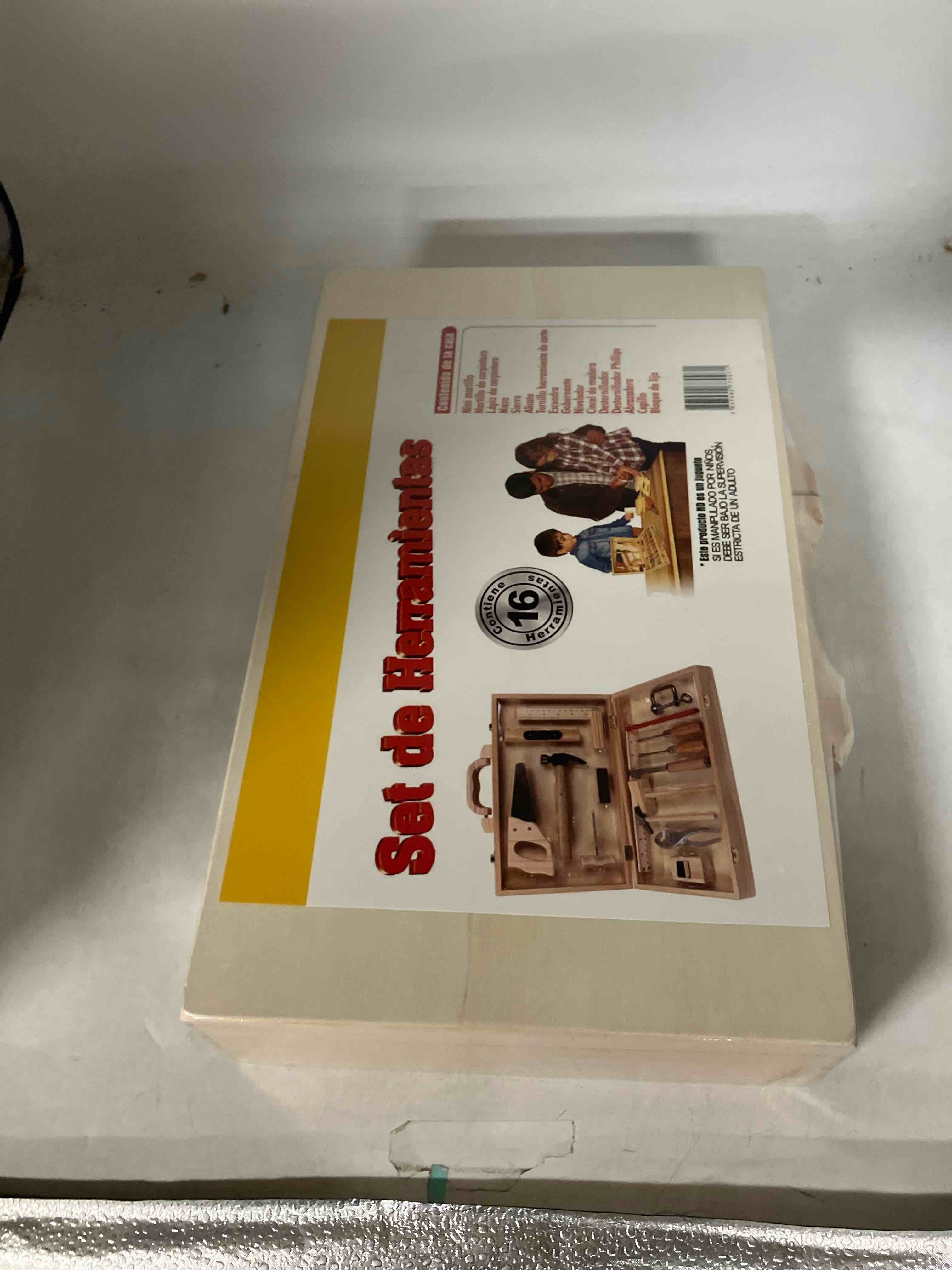 https://s3.amazonaws.com/lotting-images-prod/phillipi/BRN0479483_1737066053320.jpeg