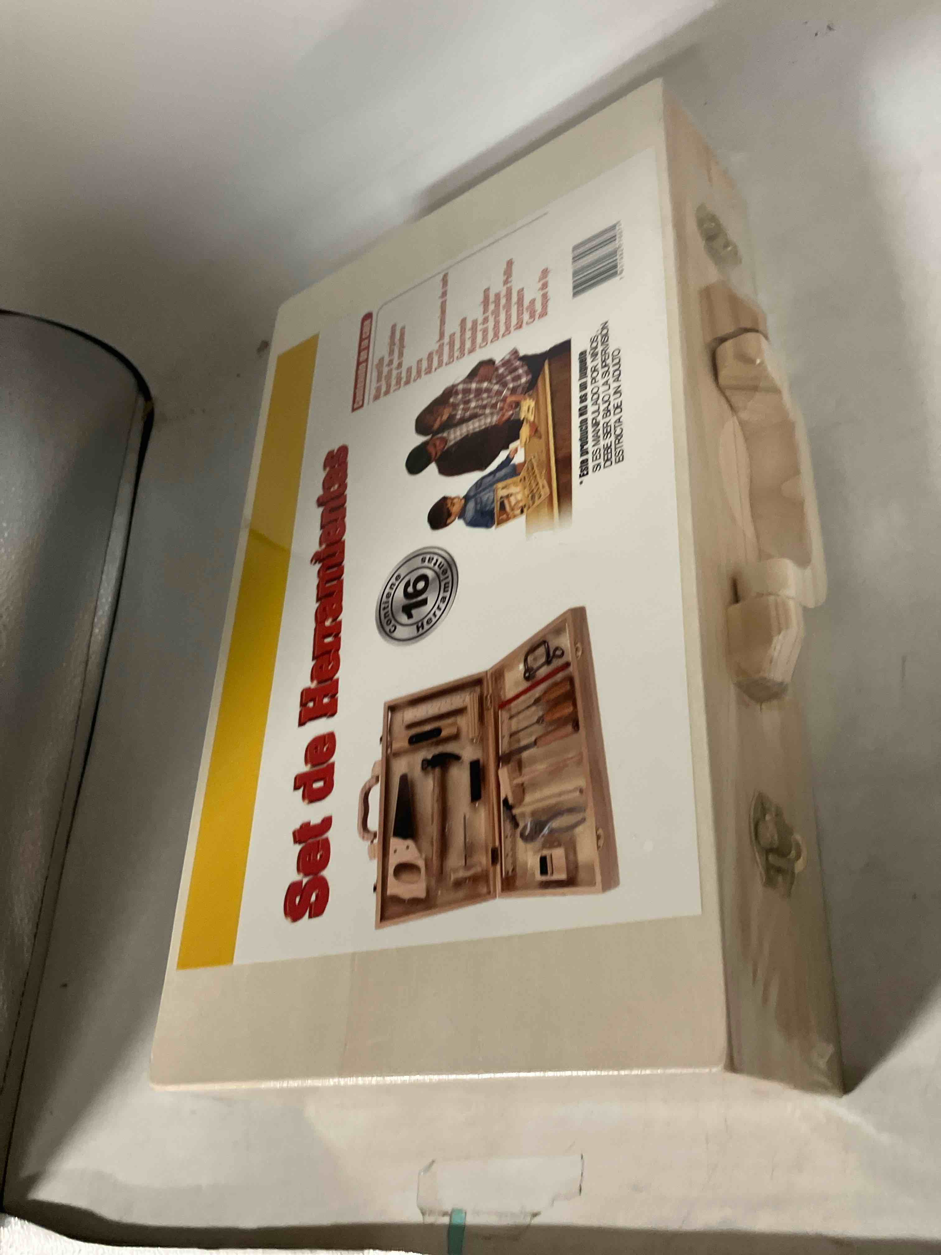 https://s3.amazonaws.com/lotting-images-prod/phillipi/BRN0479483_1737066054552.jpeg