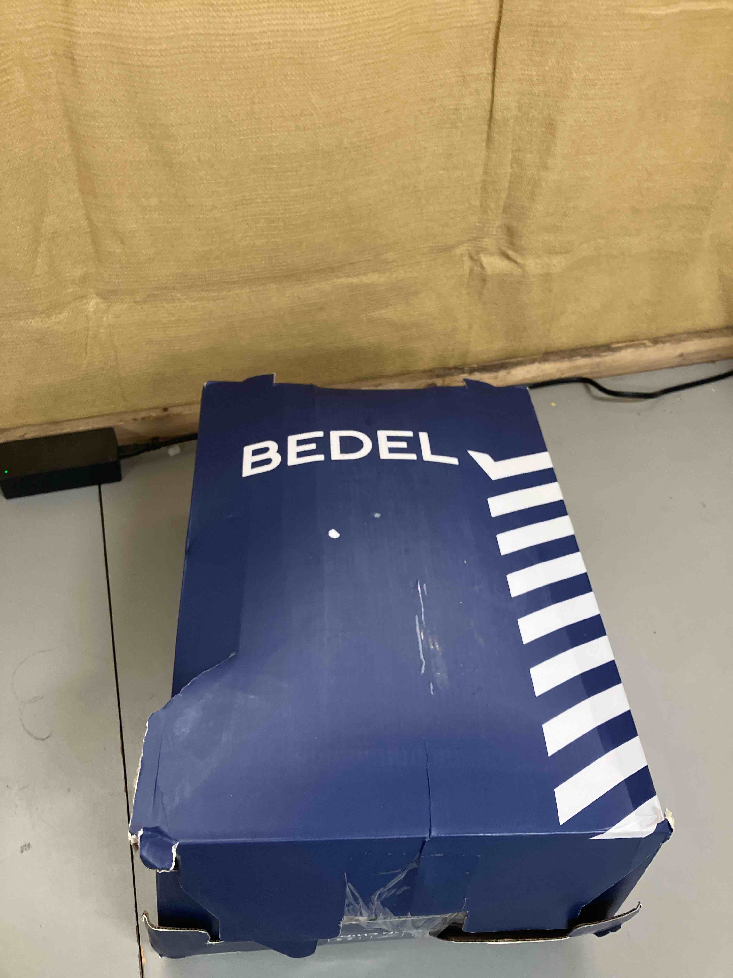 https://s3.amazonaws.com/lotting-images-prod/phillipi/BRN0480616_1740514686683.jpeg