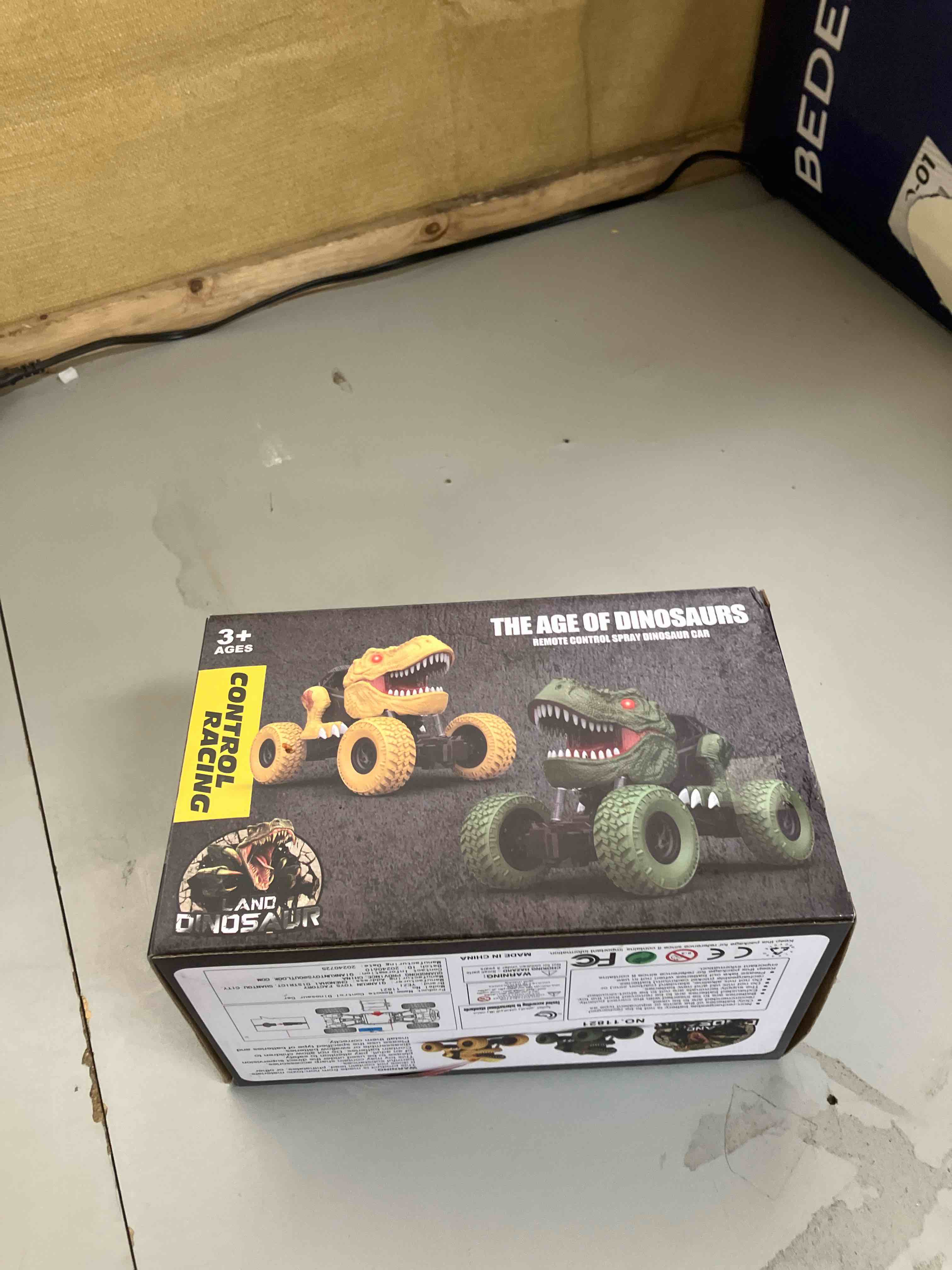 https://s3.amazonaws.com/lotting-images-prod/phillipi/BRN0480623_1740514236141.jpeg