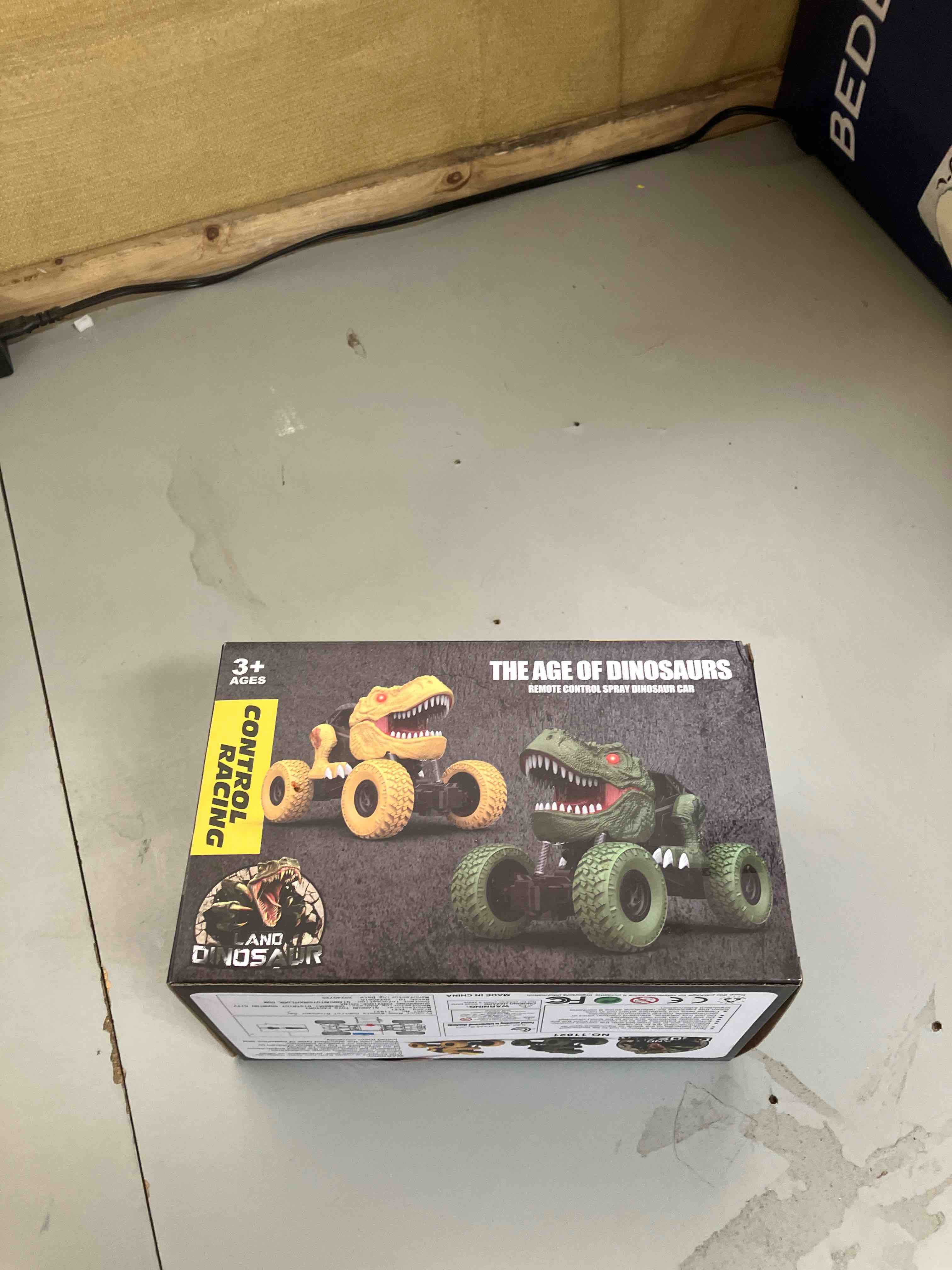 https://s3.amazonaws.com/lotting-images-prod/phillipi/BRN0480623_1740514237222.jpeg