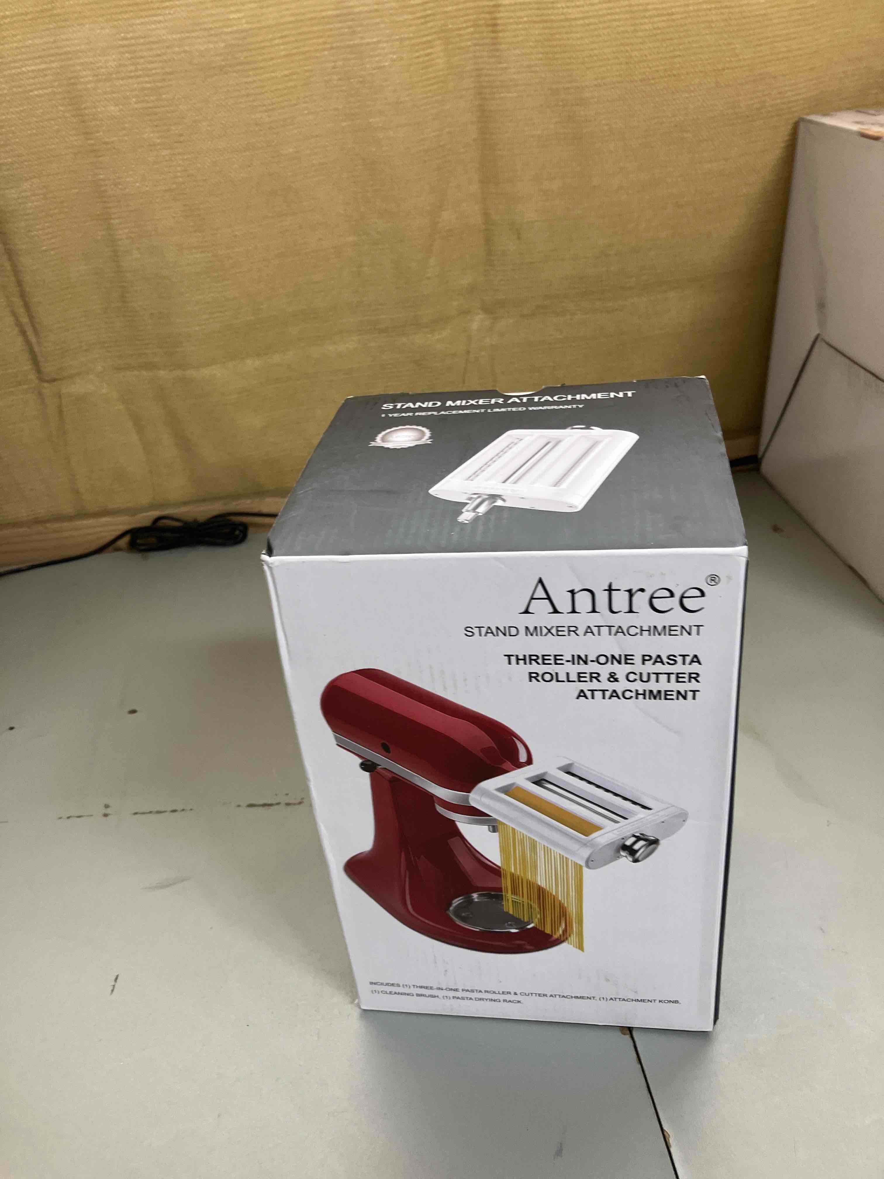 https://s3.amazonaws.com/lotting-images-prod/phillipi/BRN0480627_1740513989106.jpeg