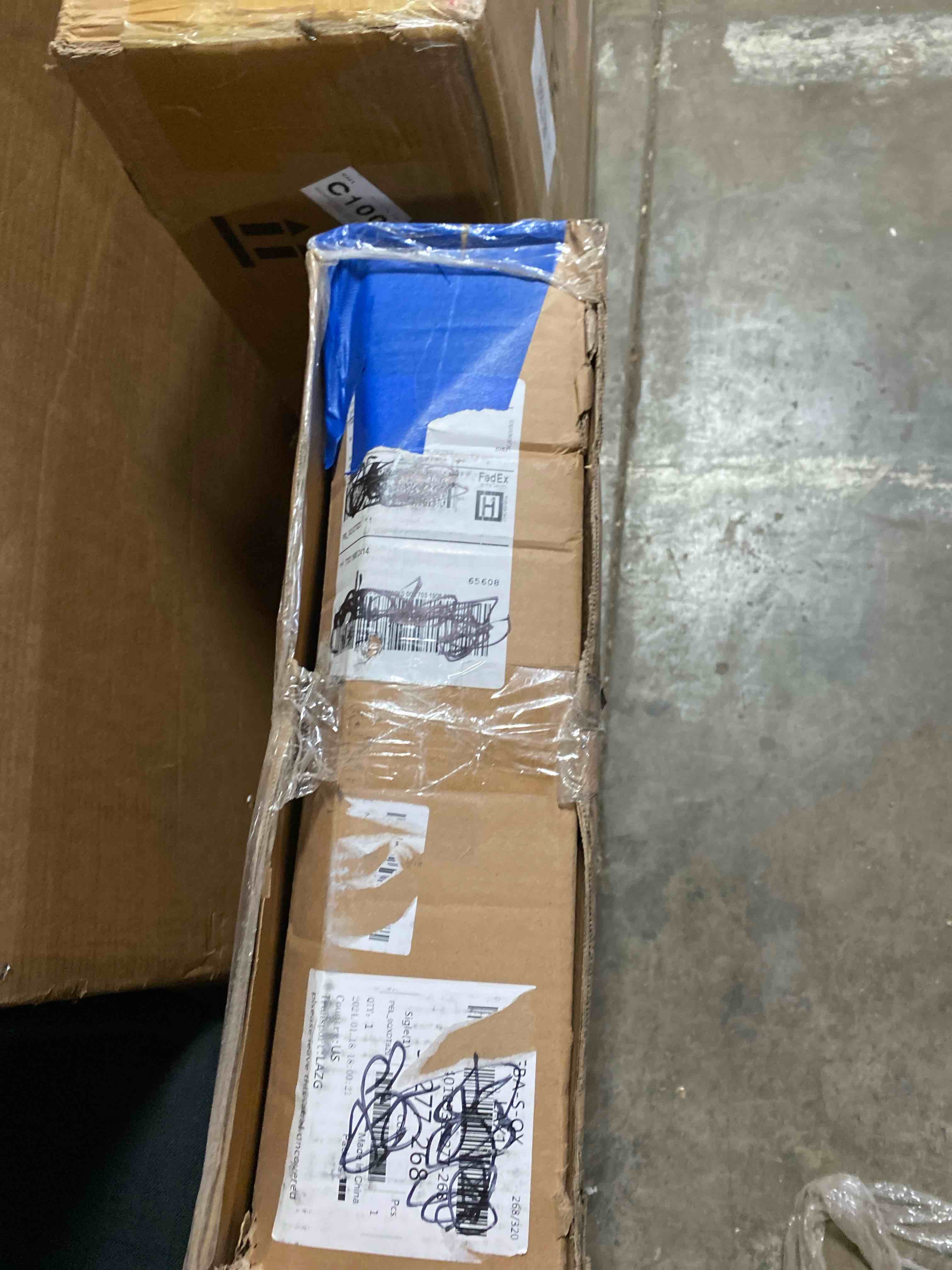 https://s3.amazonaws.com/lotting-images-prod/phillipi/BRN0482399_1737147560640.jpeg