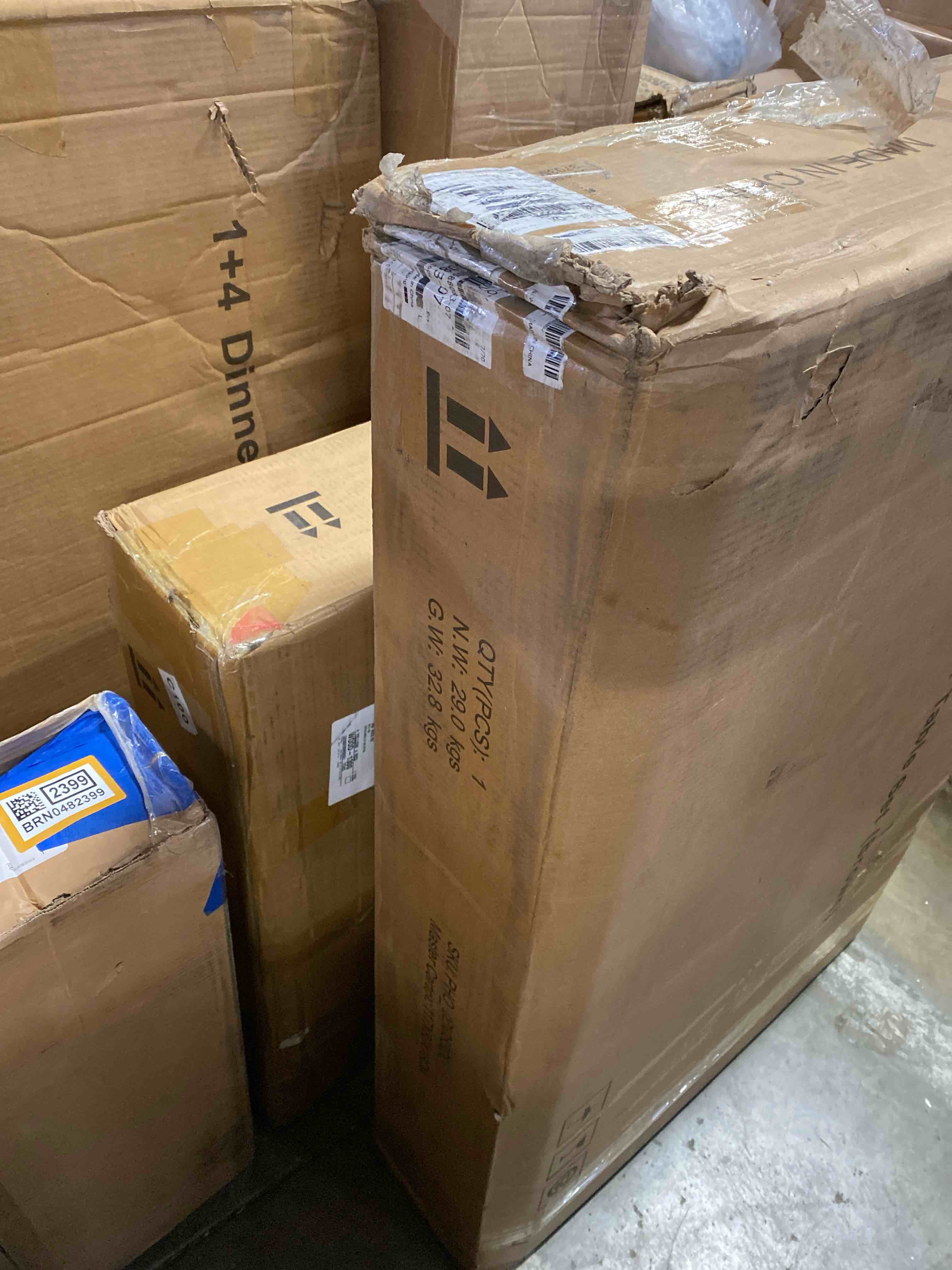 https://s3.amazonaws.com/lotting-images-prod/phillipi/BRN0482400_1737147693061.jpeg