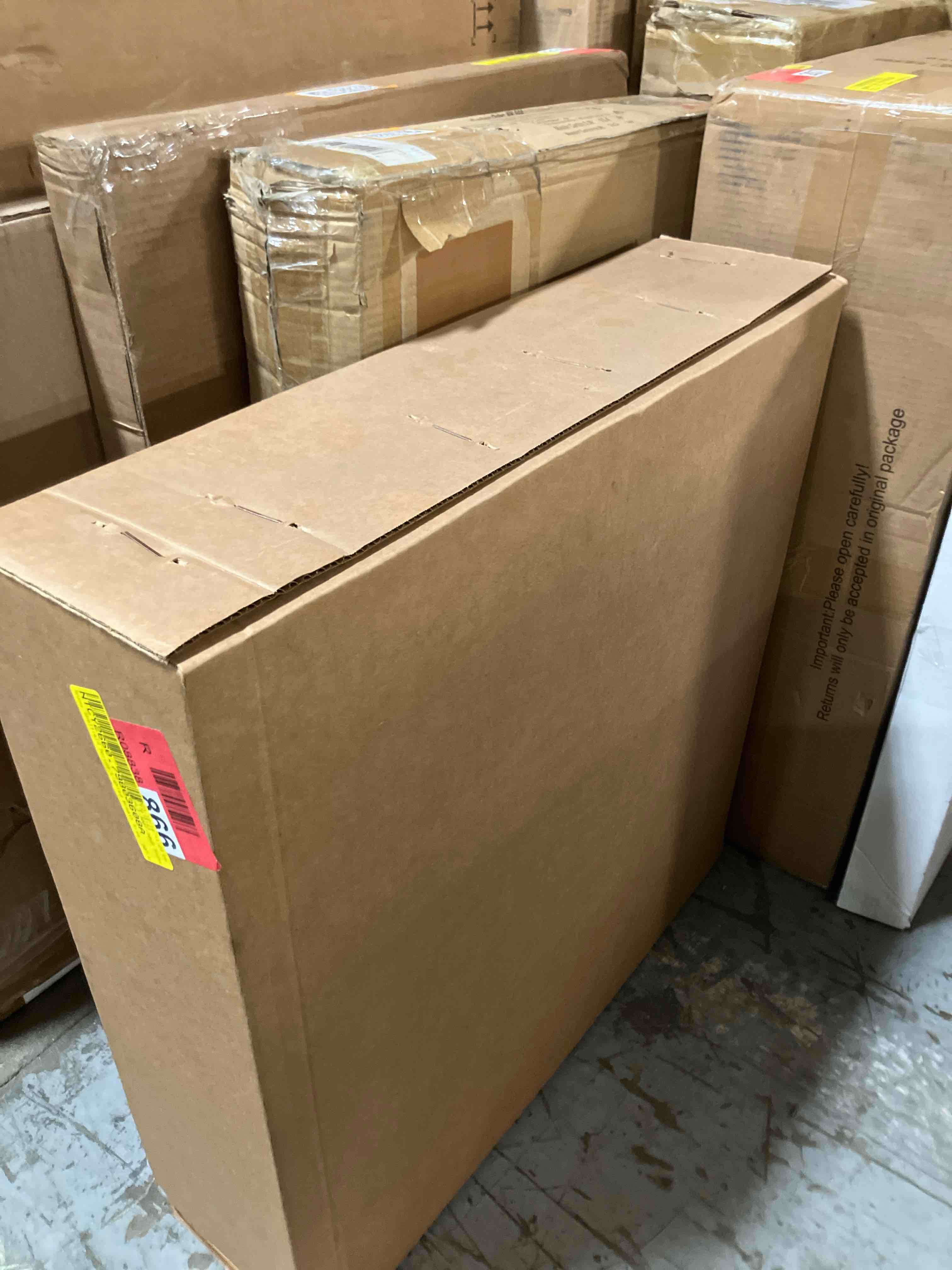 https://s3.amazonaws.com/lotting-images-prod/phillipi/BRN0483925_1734644066329.jpeg