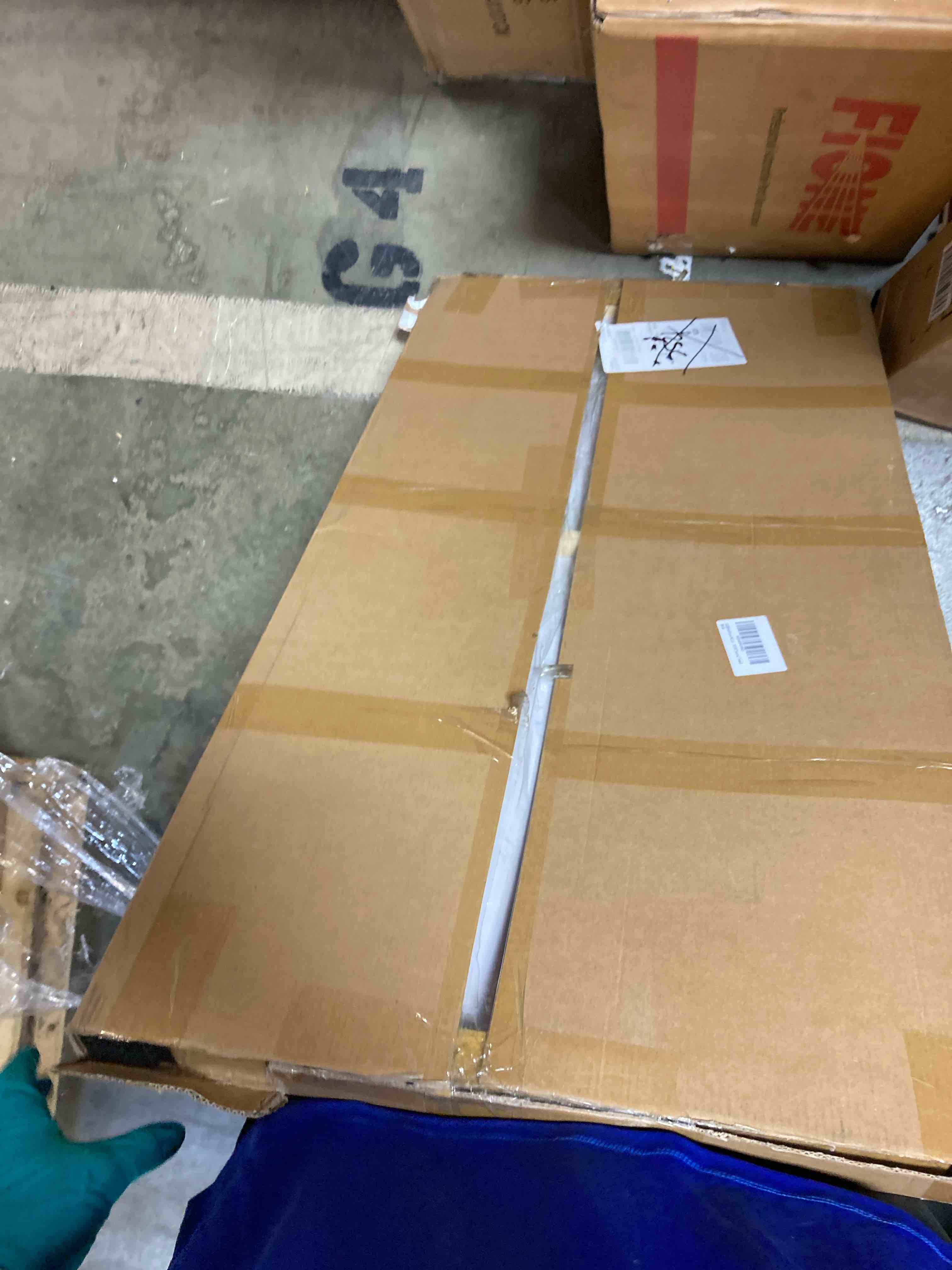 https://s3.amazonaws.com/lotting-images-prod/phillipi/BRN1312006_1746023779652.jpeg