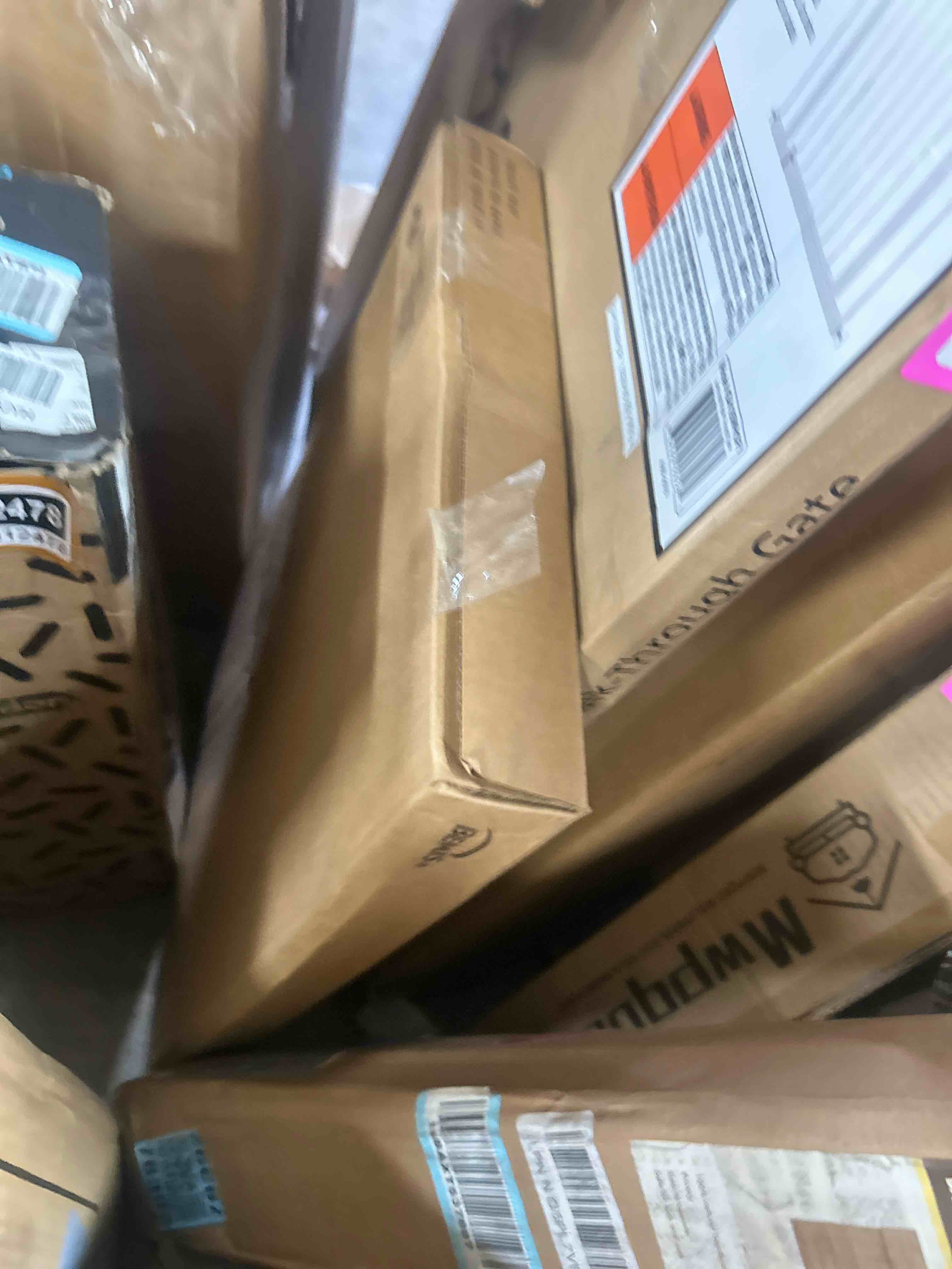 https://s3.amazonaws.com/lotting-images-prod/phillipi/BRN1312483_1755188216491.jpeg