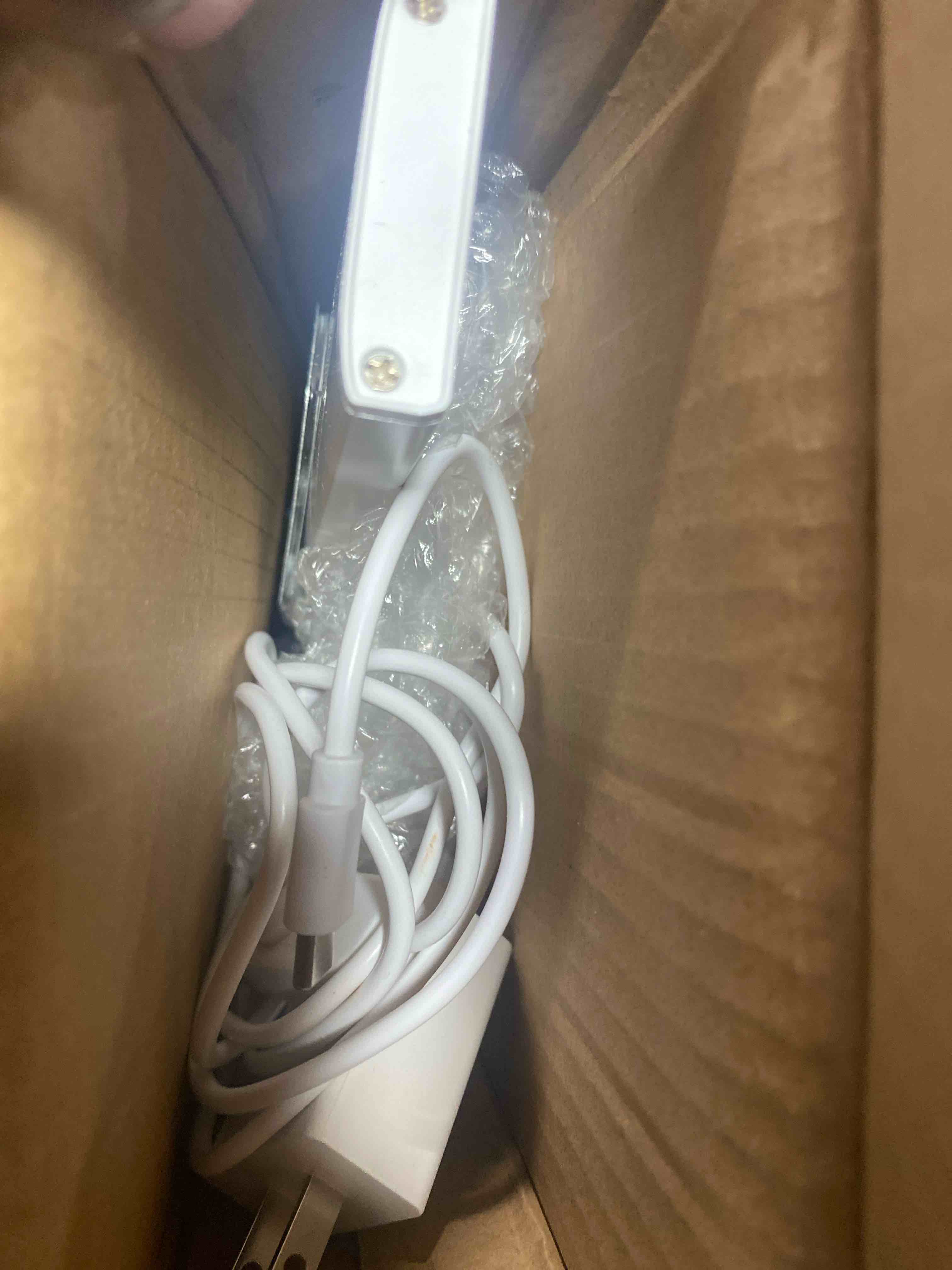 https://s3.amazonaws.com/lotting-images-prod/phillipi/BRN1312558_1755528446320.jpeg