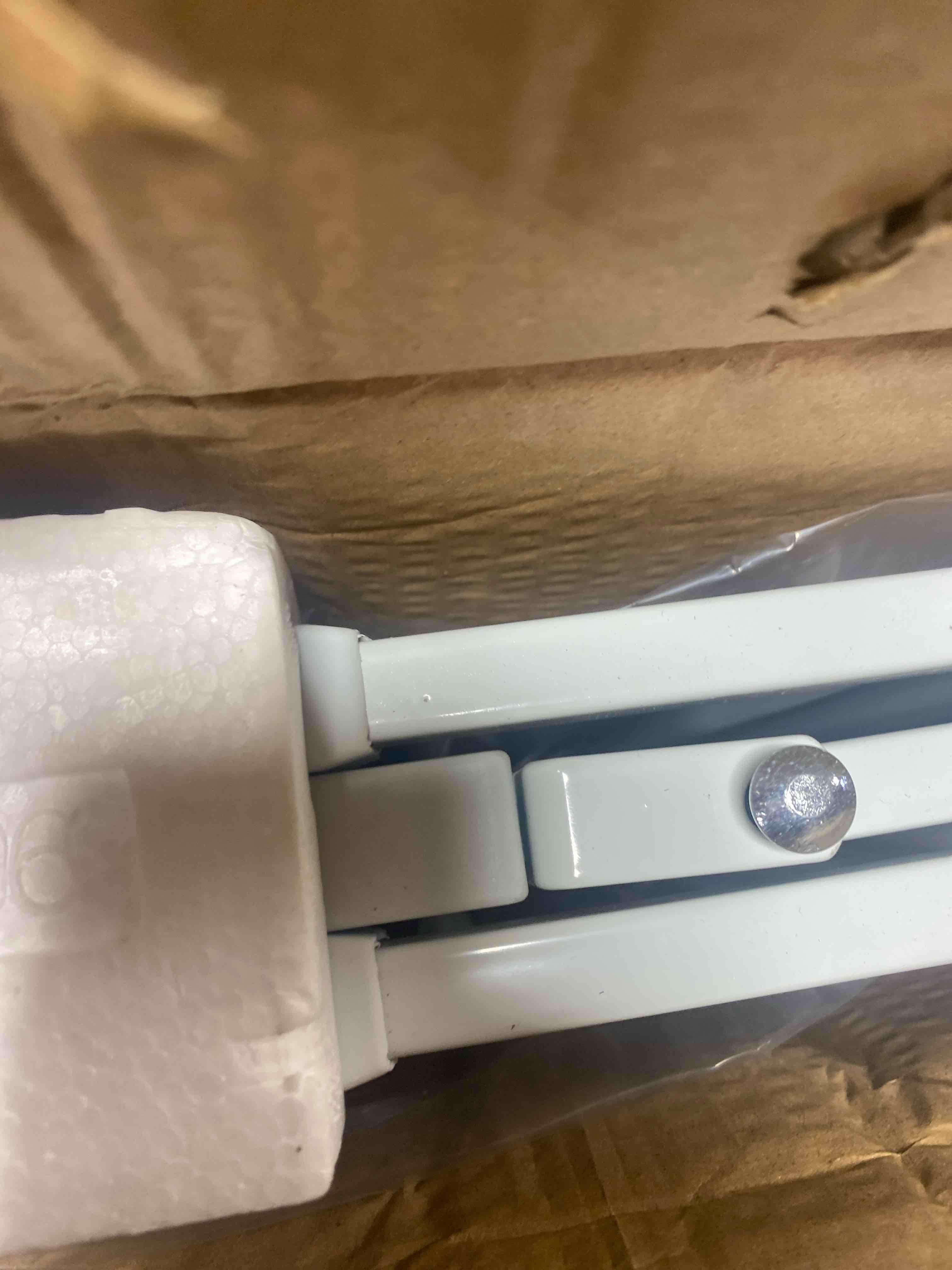 https://s3.amazonaws.com/lotting-images-prod/phillipi/BRN1312560_1755529096432.jpeg