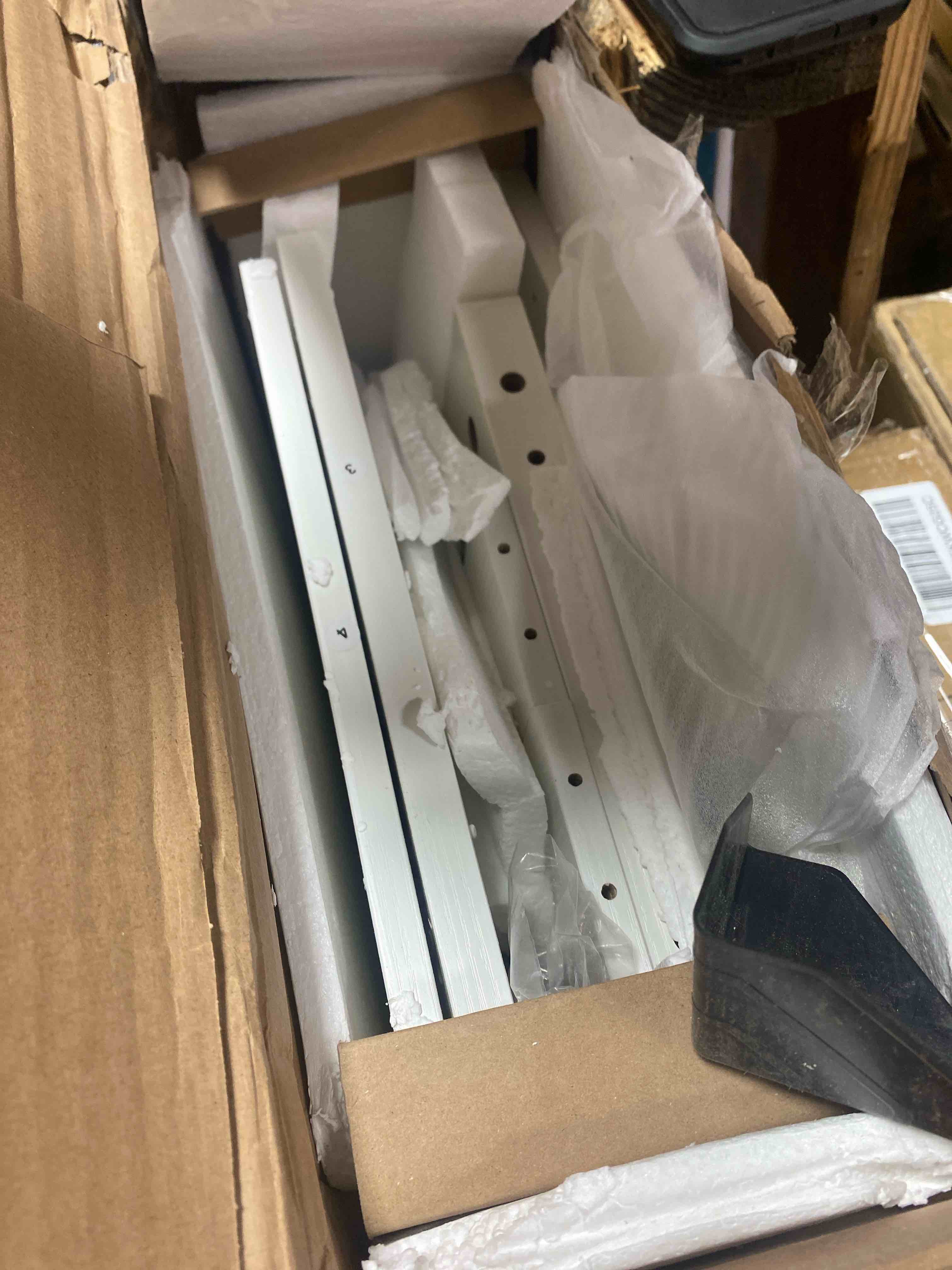 https://s3.amazonaws.com/lotting-images-prod/phillipi/BRN1312562_1755530826514.jpeg
