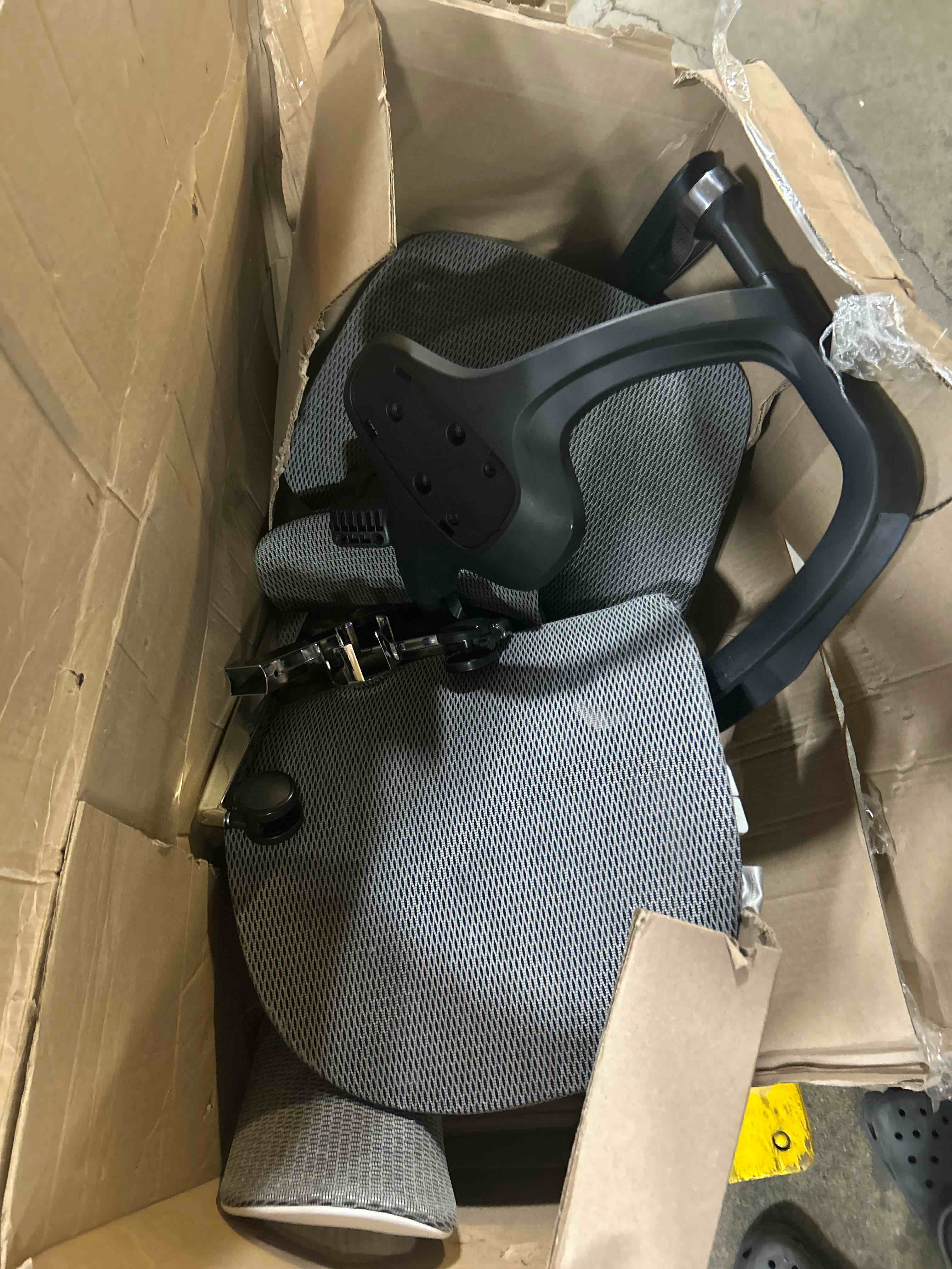 https://s3.amazonaws.com/lotting-images-prod/phillipi/BRN1312698_1755711136093.jpeg