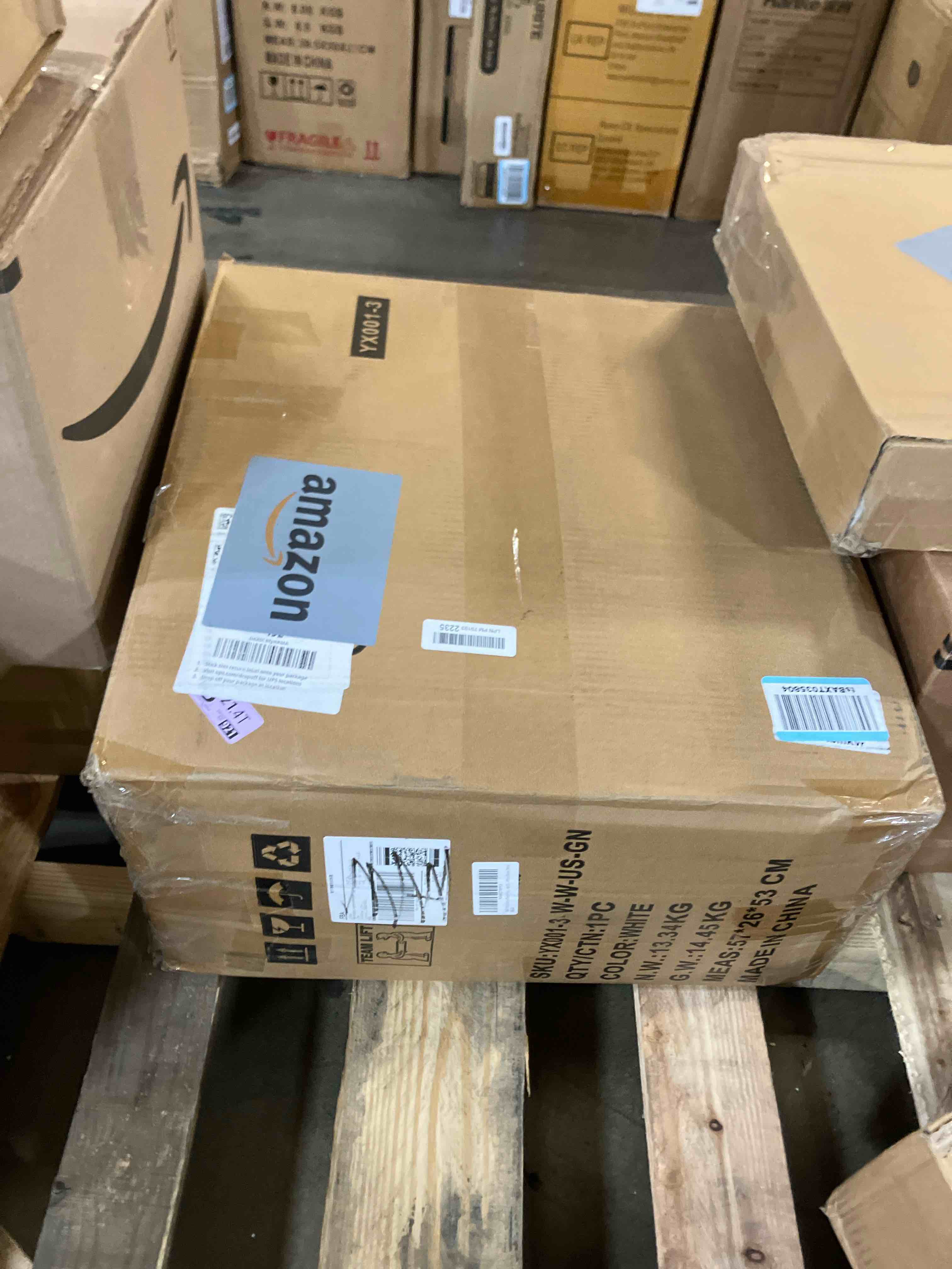 https://s3.amazonaws.com/lotting-images-prod/phillipi/BRN1312799_1760557752444.jpeg