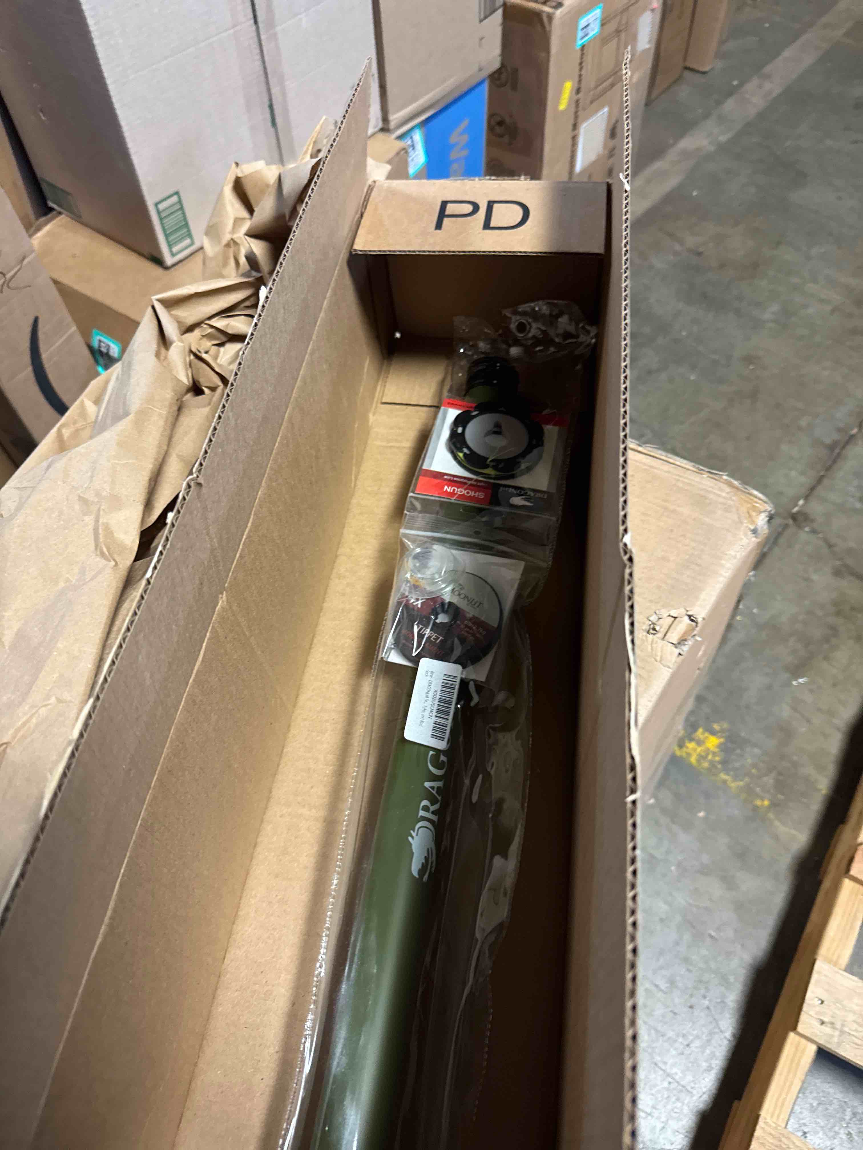Condition photo showing New/Like New for DRAGONtail Tenkara Hellbender Zoom 13' / 11.3' Tenkara Fly Fishing Rod With Furled Line Starter Kit