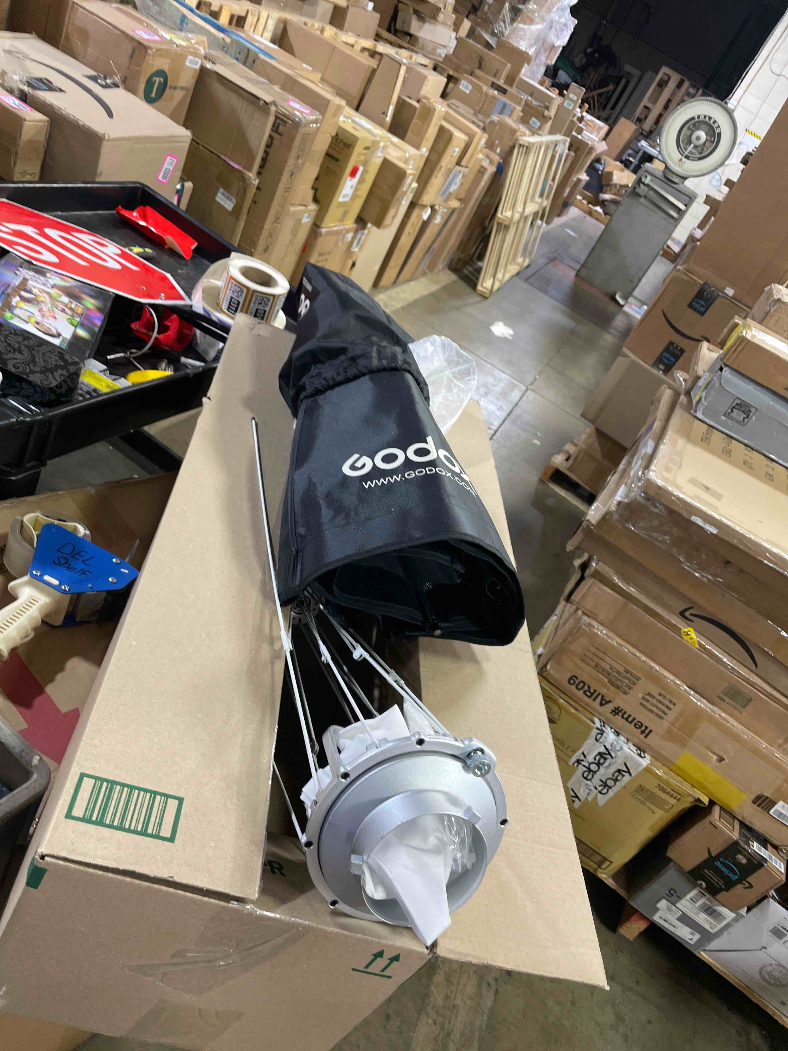 Condition photo showing Good Condition for GODOX CS-50D Collapsible Lantern Softbox 50cm/20inch Omni-Directional Light Modifier Bowens Mount for Video Recording, Live Streaming and Film Making, Godox SL150 II, UL150, VL150 Light