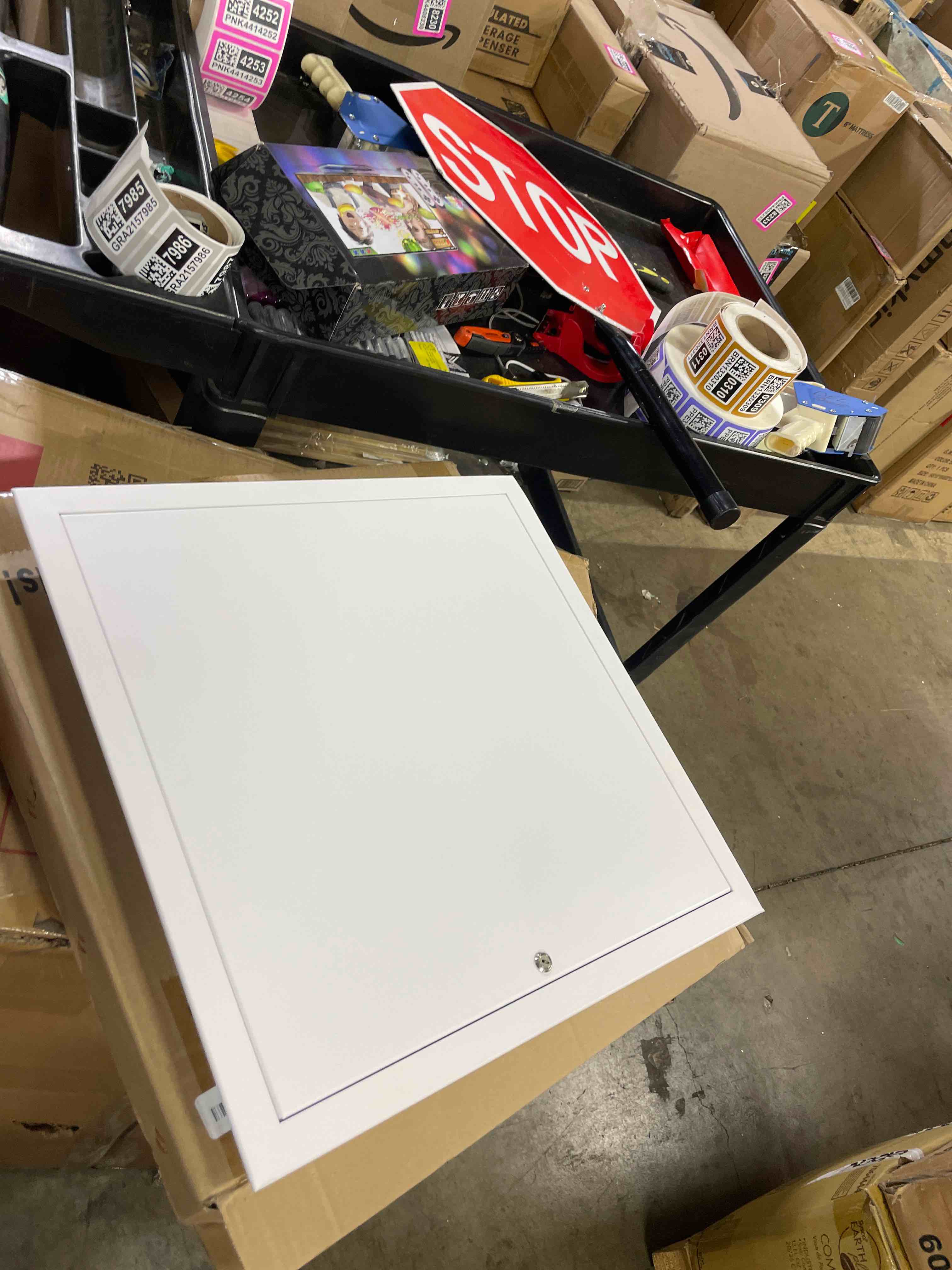 Condition photo showing New/Like New for Thicken 1mm 19 x 19 Access Panel for Drywall,Attic Door, Ceiling Access Panel for Drywall, Metal Access Panels are Thickened to 1mm to Solve The Problem of Fragile Panels(Screwdriver Latch) 