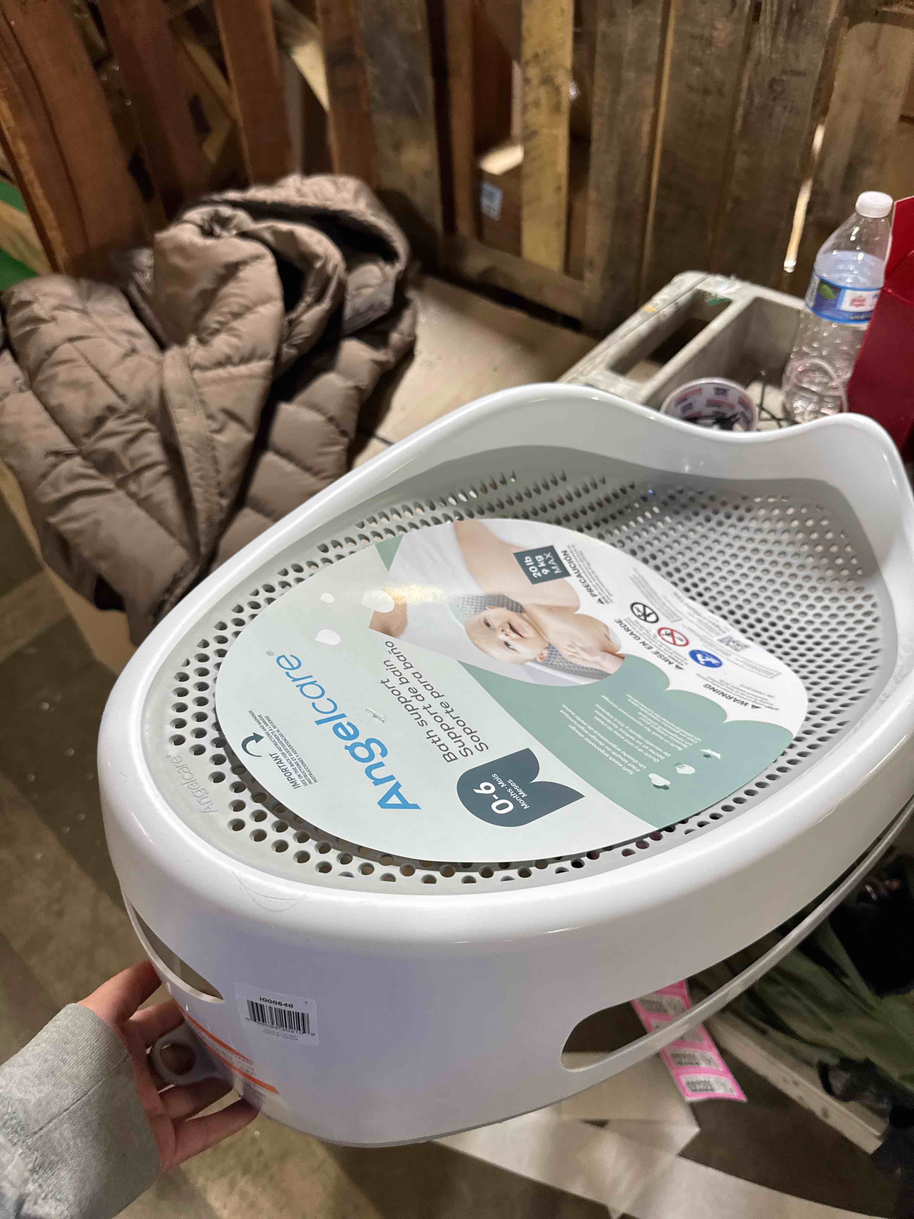 Condition photo showing New/Like New for Angelcare Baby Bath Support (Gray) | Ideal for Babies Less Than 6 Months Old Bath Support Grey