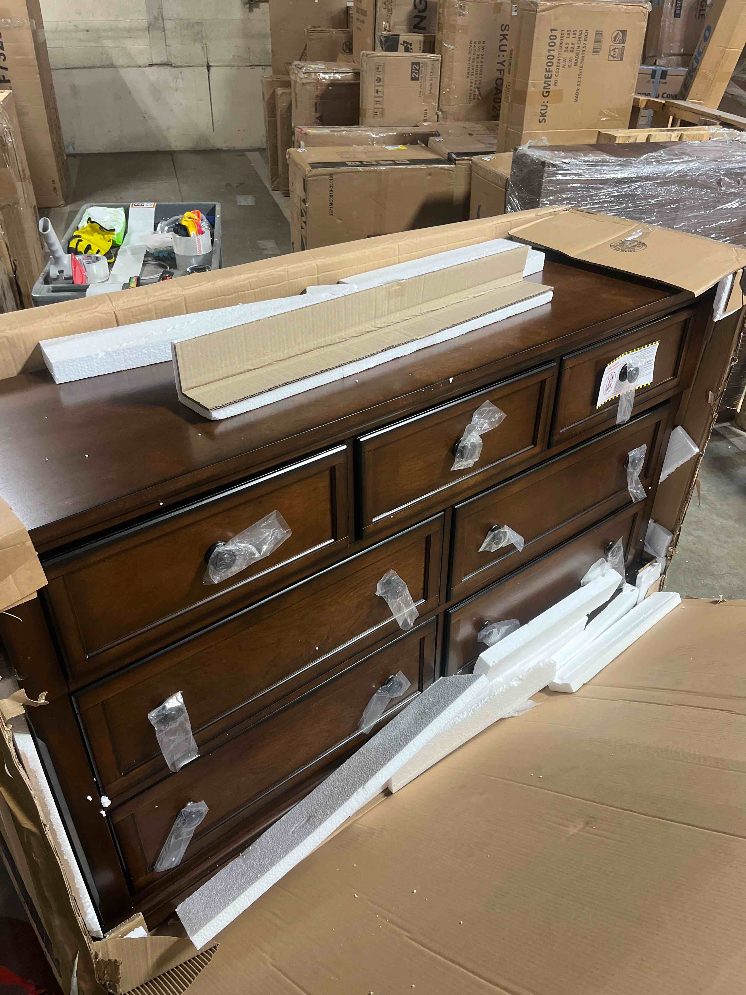 Condition photo showing New/Like New for ESPIDOO Transitional Dark Walnut 7-Drawer Dresser: Solid Wood & MDF Construction with Metal Knobs - 18"L x 65"W x 40"H Storage Chest for Bedroom Organization - Smooth Ball Bearing Glides & Durable Des