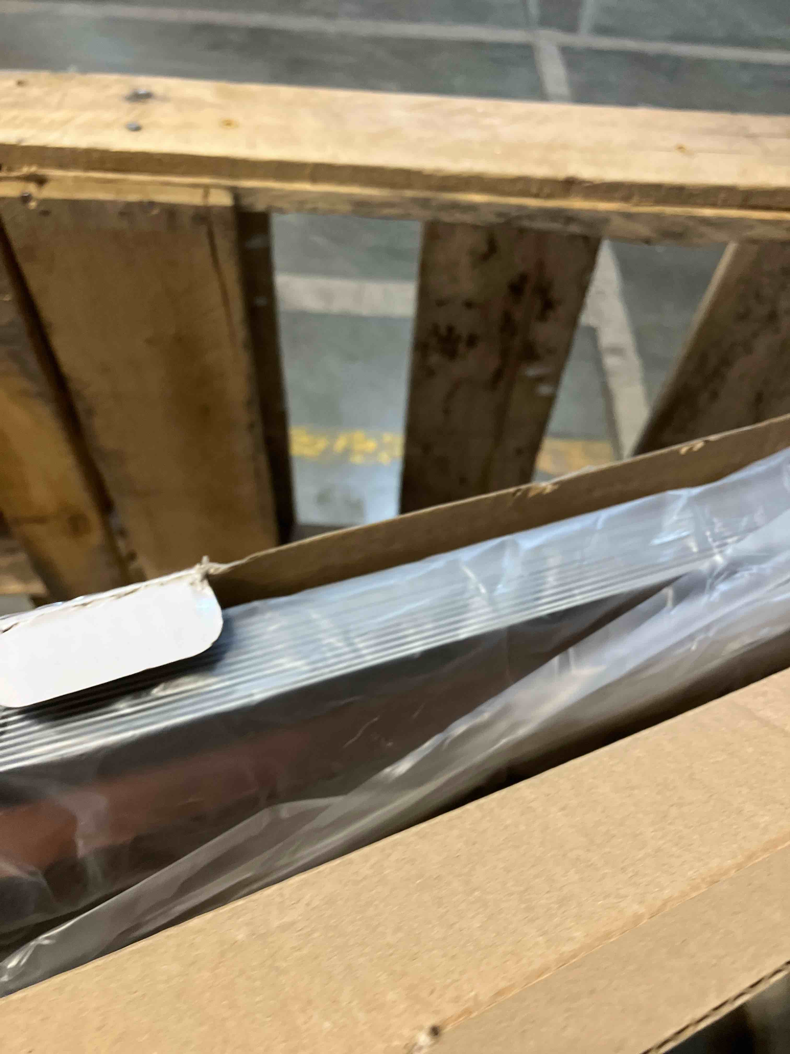 Condition photo showing New/Like New for STICKGOO Glue Up Ceiling Tiles, 24x24 Inch PVC Decorative Drop Ceiling Tile Antique Copper 48 Sq. Ft, Pack of 12 Tiles 24"x24" Antique Copper