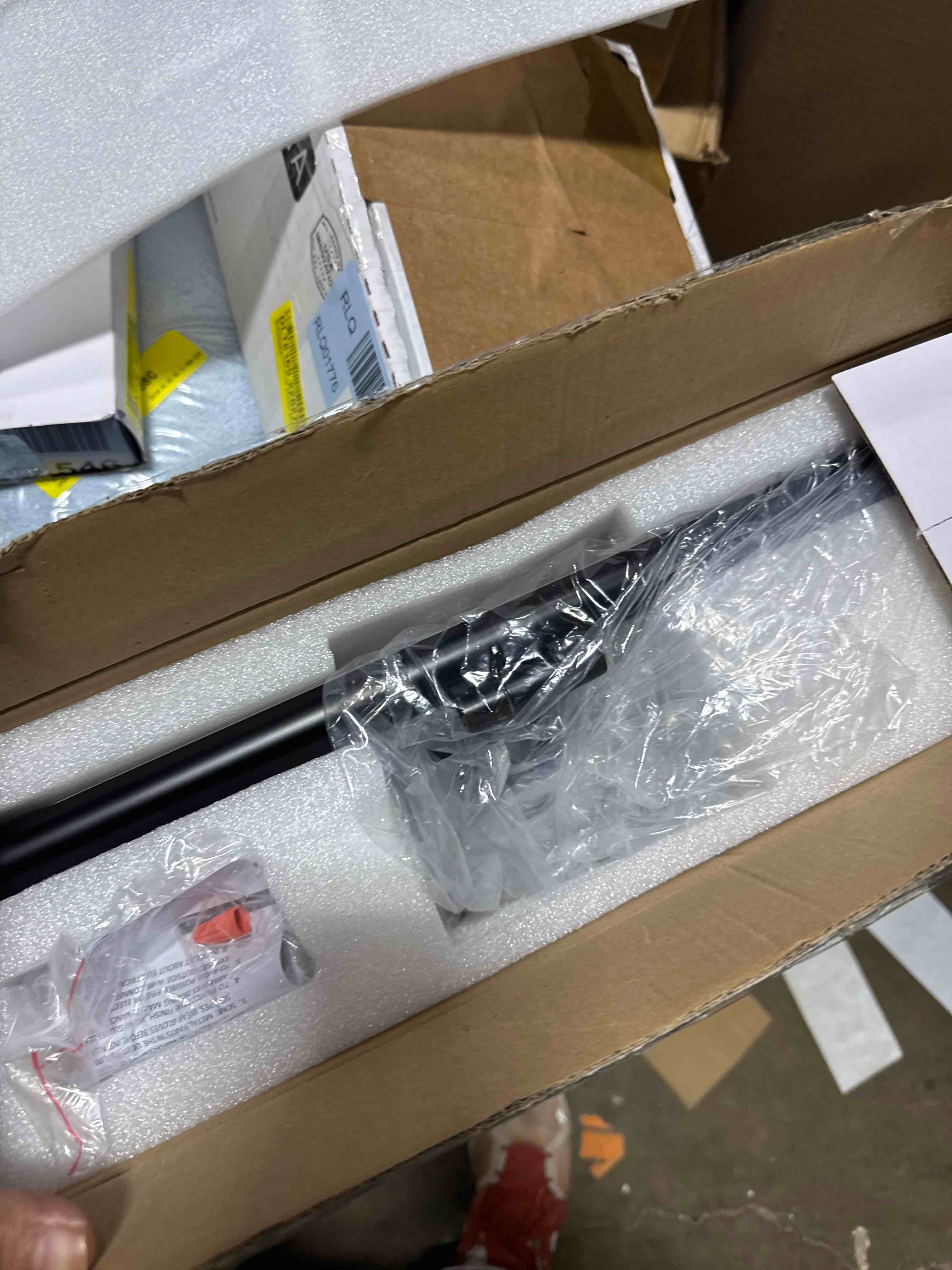 Condition photo showing New/Like New for 1 - Light Dimmable LED Picture Light With Adjustable Color Temperature