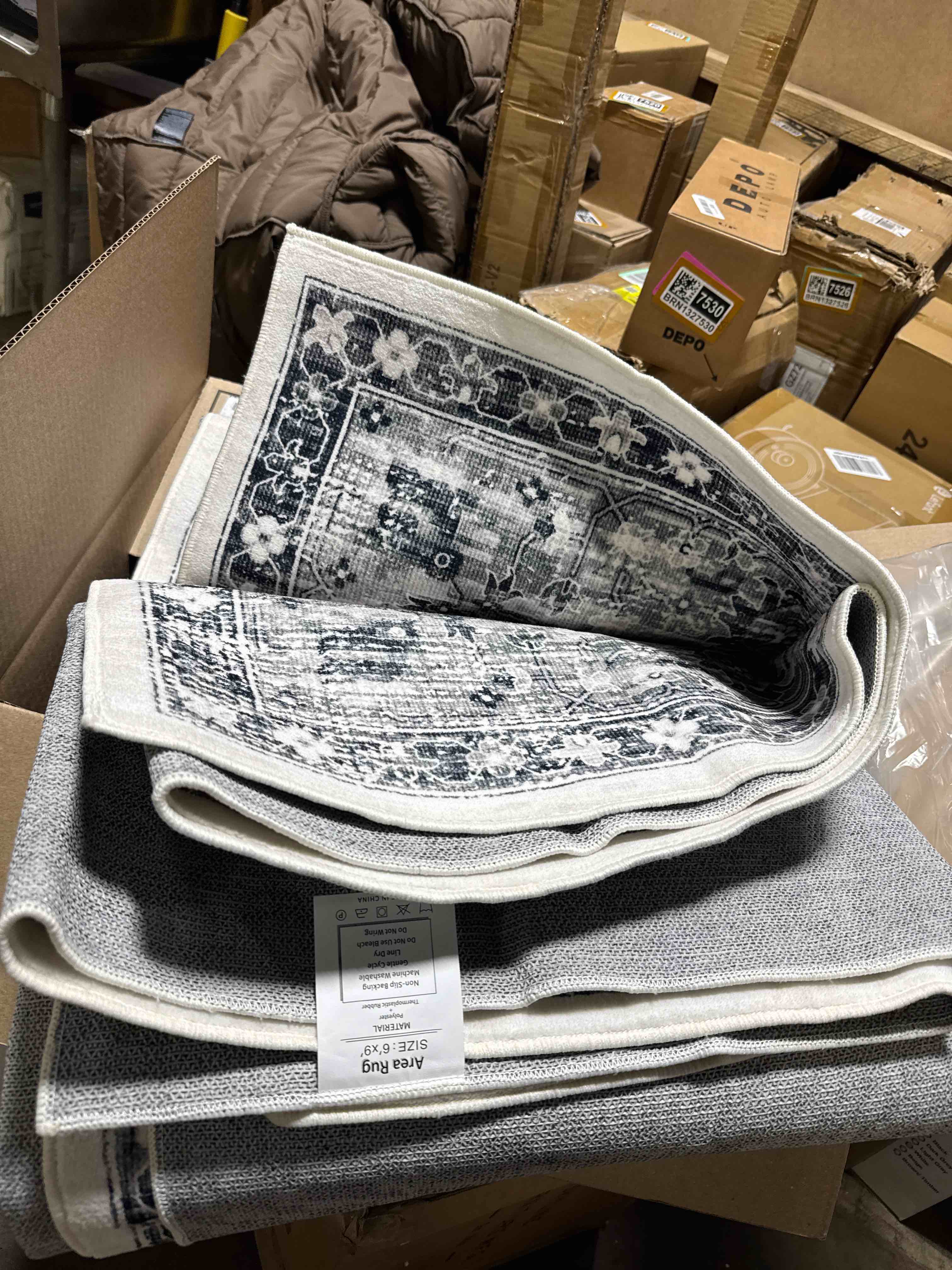 Condition photo showing New/Like New for Area Rug 6'x9' Washable Vintage Traditional Floor Cover Thin Retro Kitchen Indoor Distressed Non Slip Carpet for Living Room Bedroom Dining Room