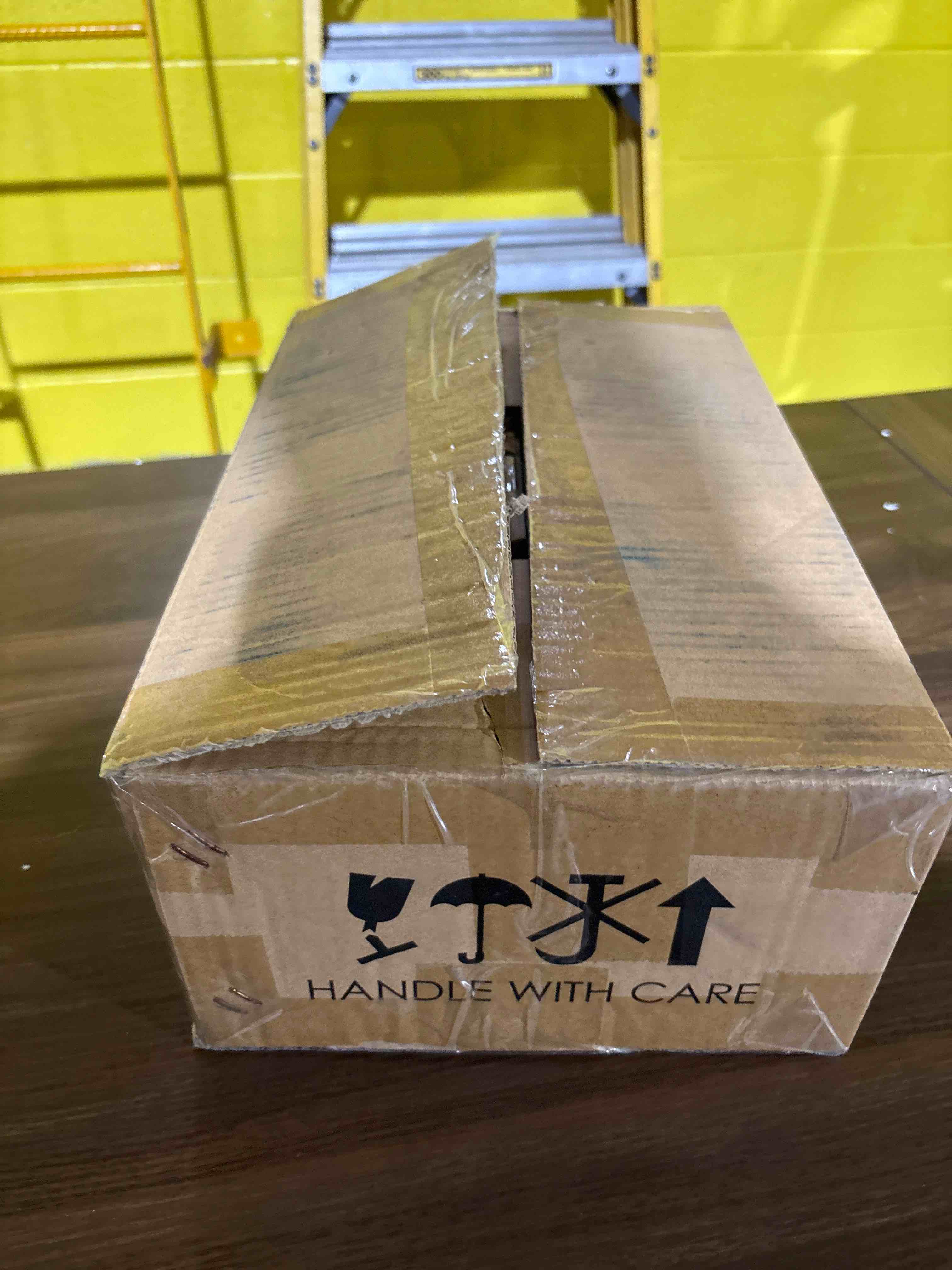 https://s3.amazonaws.com/lotting-images-prod/phillipi/BRN1316796_1758216970617.jpeg
