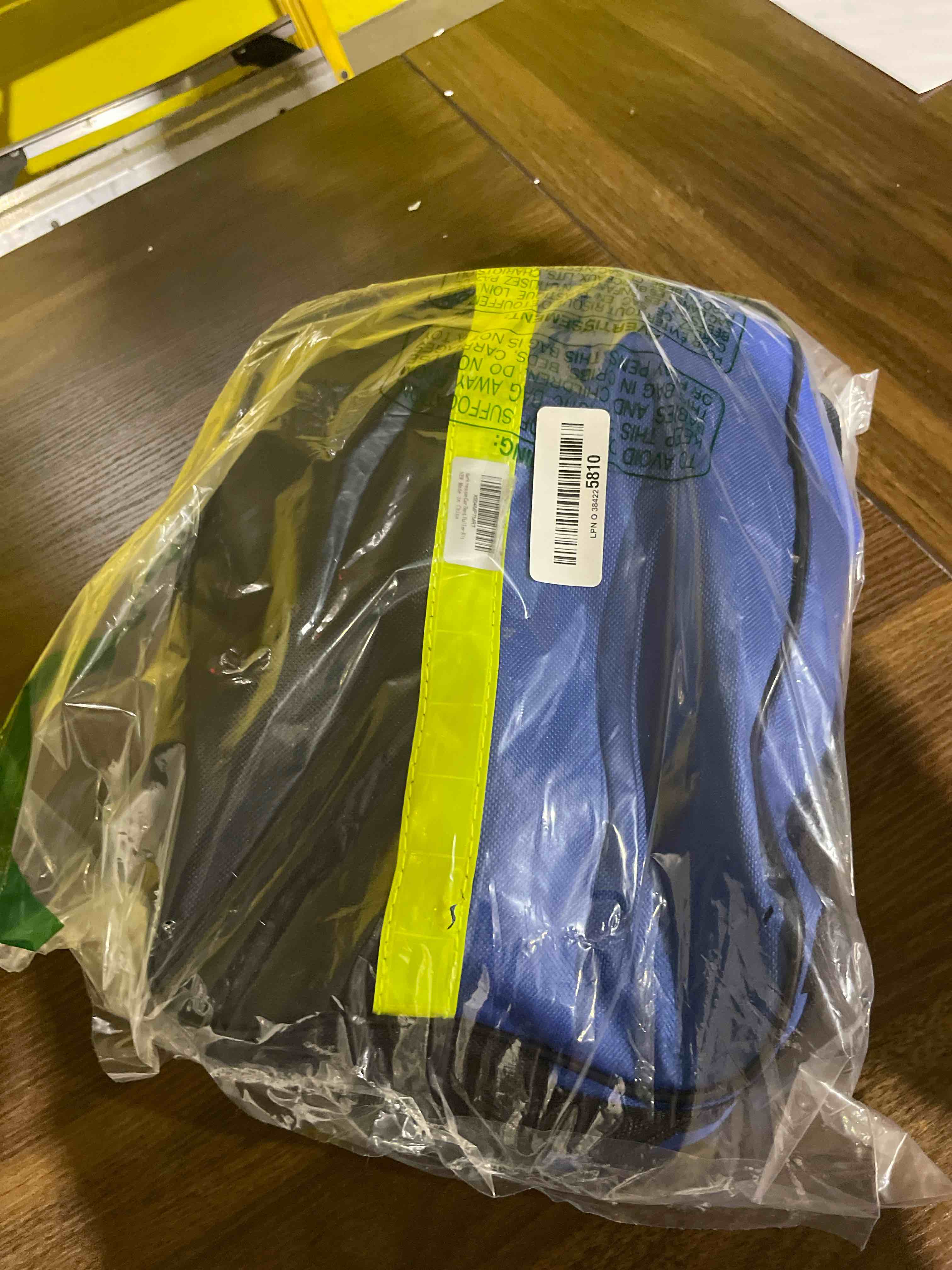 https://s3.amazonaws.com/lotting-images-prod/phillipi/BRN1316818_1758218973767.jpeg