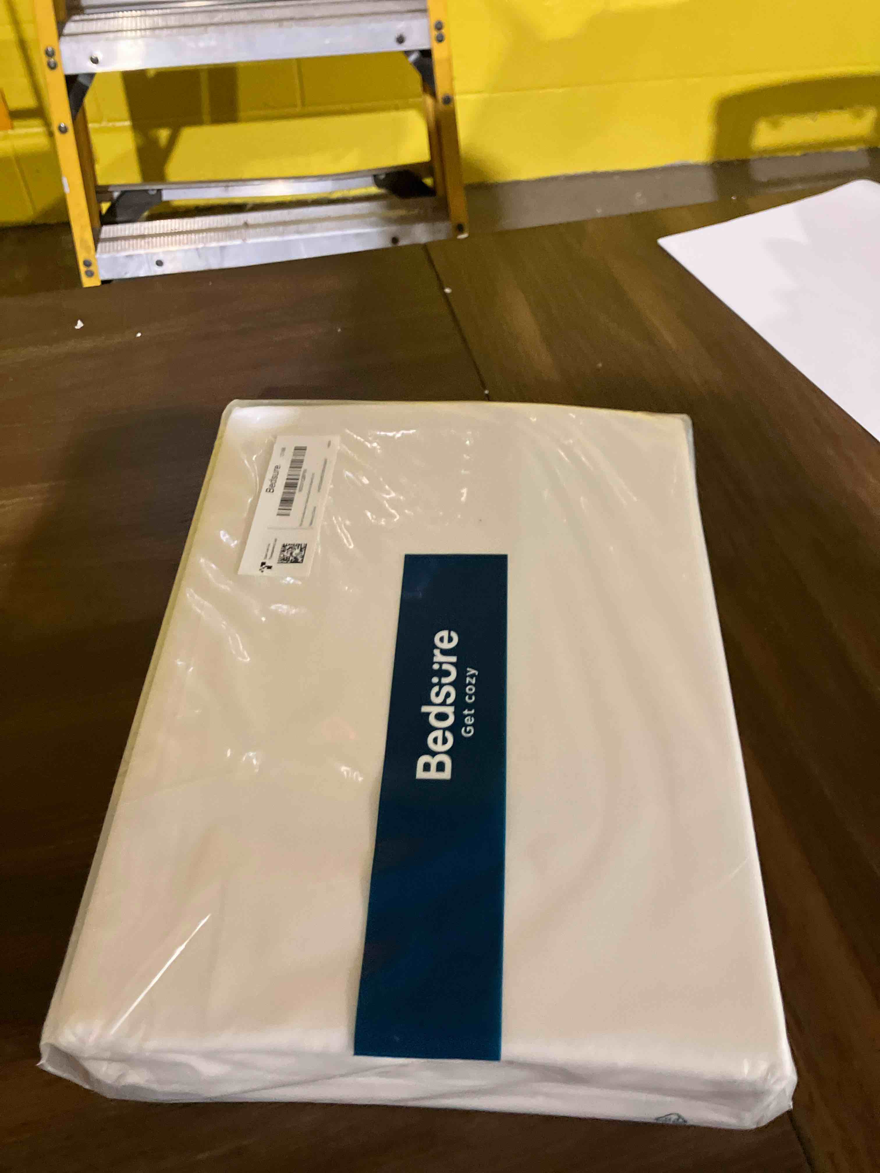 https://s3.amazonaws.com/lotting-images-prod/phillipi/BRN1316866_1758293838152.jpeg