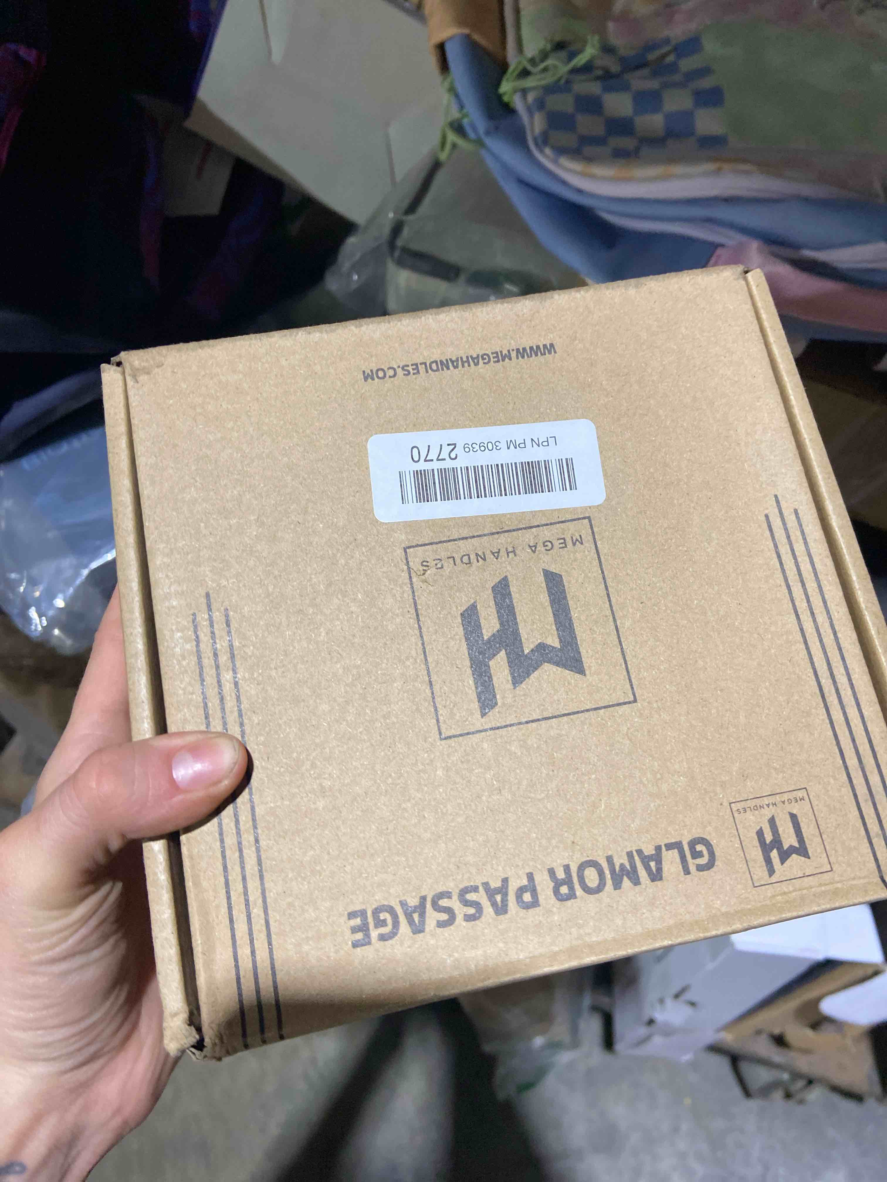 https://s3.amazonaws.com/lotting-images-prod/phillipi/BRN1316916_1759517176278.jpeg