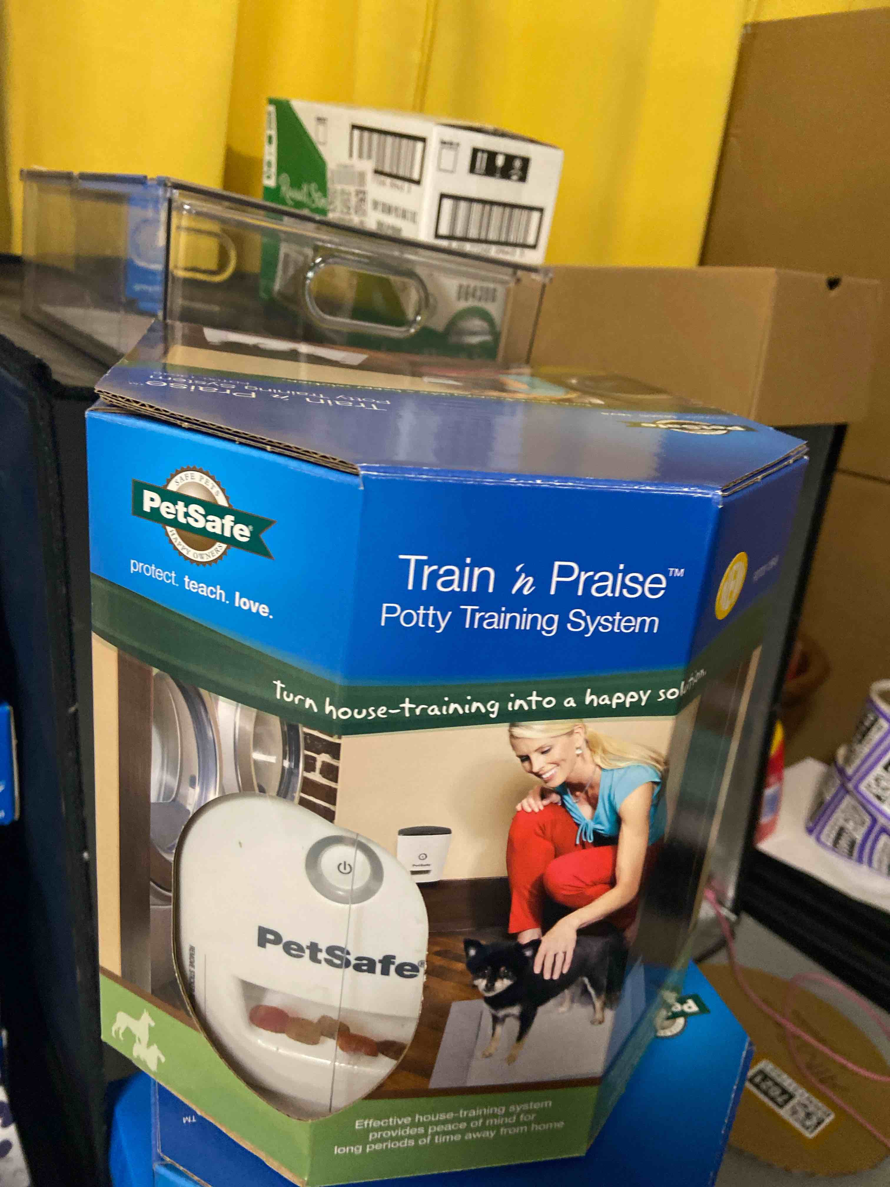 https://s3.amazonaws.com/lotting-images-prod/phillipi/BRN1317050_1759863414288.jpeg