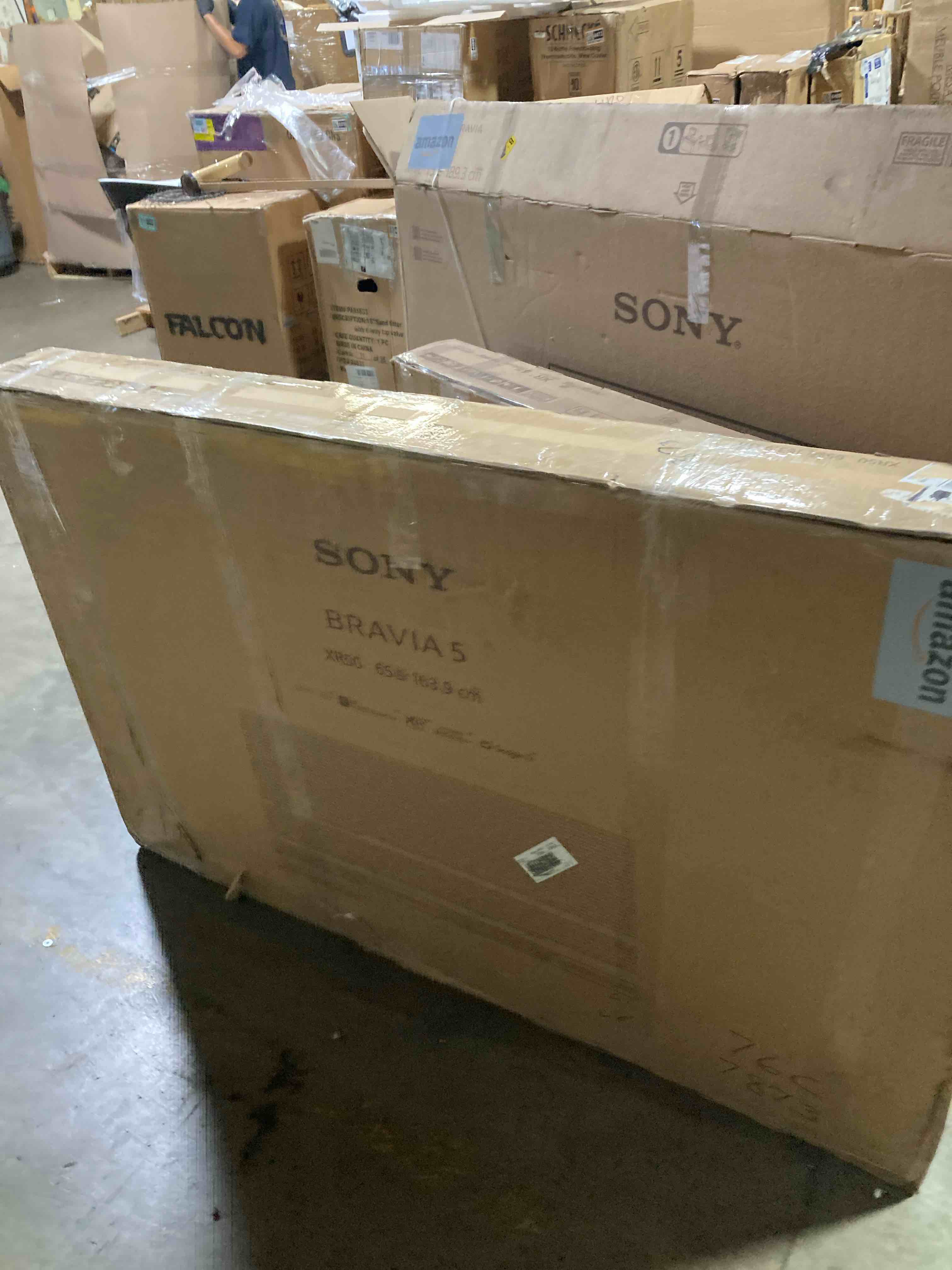 https://s3.amazonaws.com/lotting-images-prod/phillipi/BRN1318332_1754578207013.jpeg