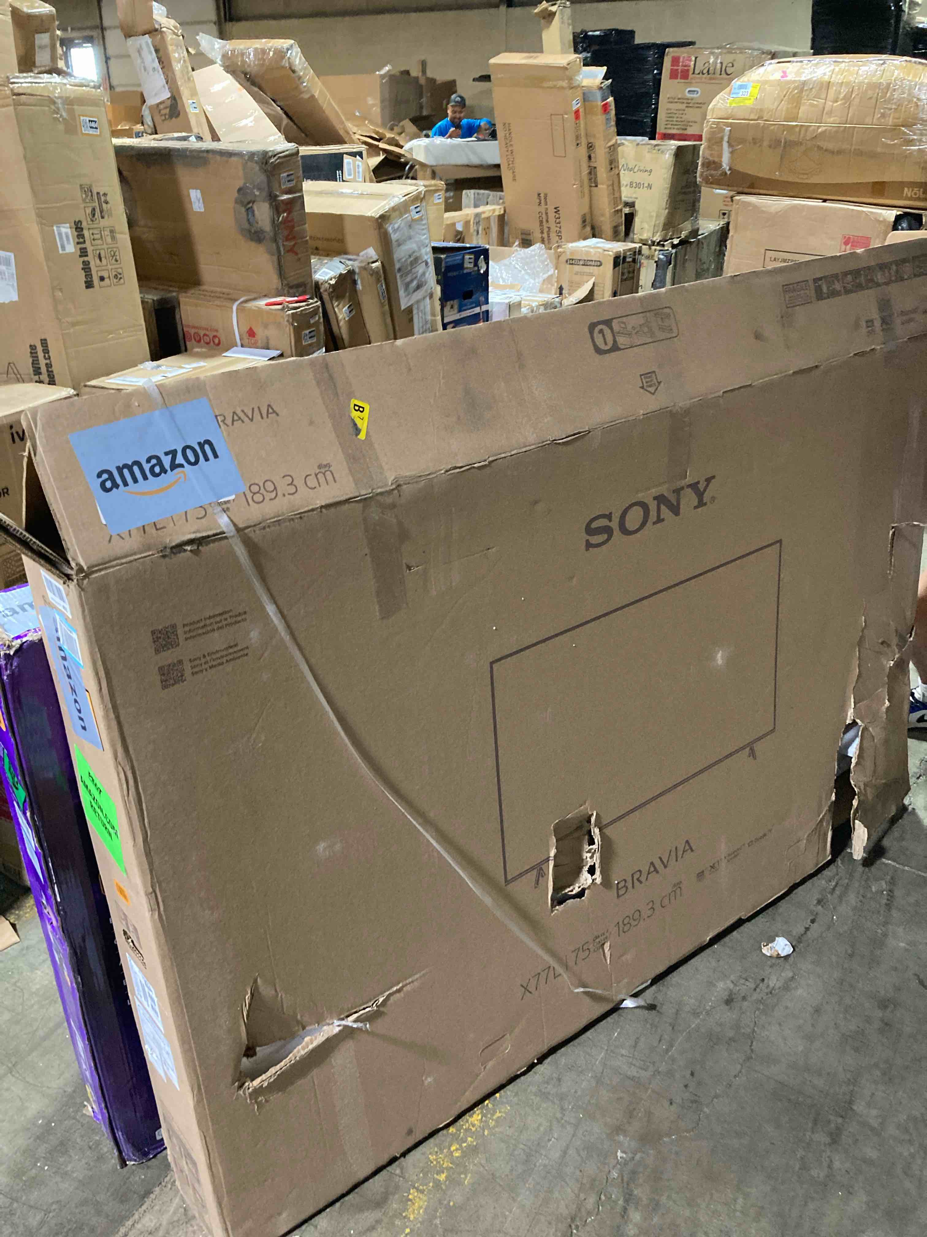 https://s3.amazonaws.com/lotting-images-prod/phillipi/BRN1318334_1754578386854.jpeg
