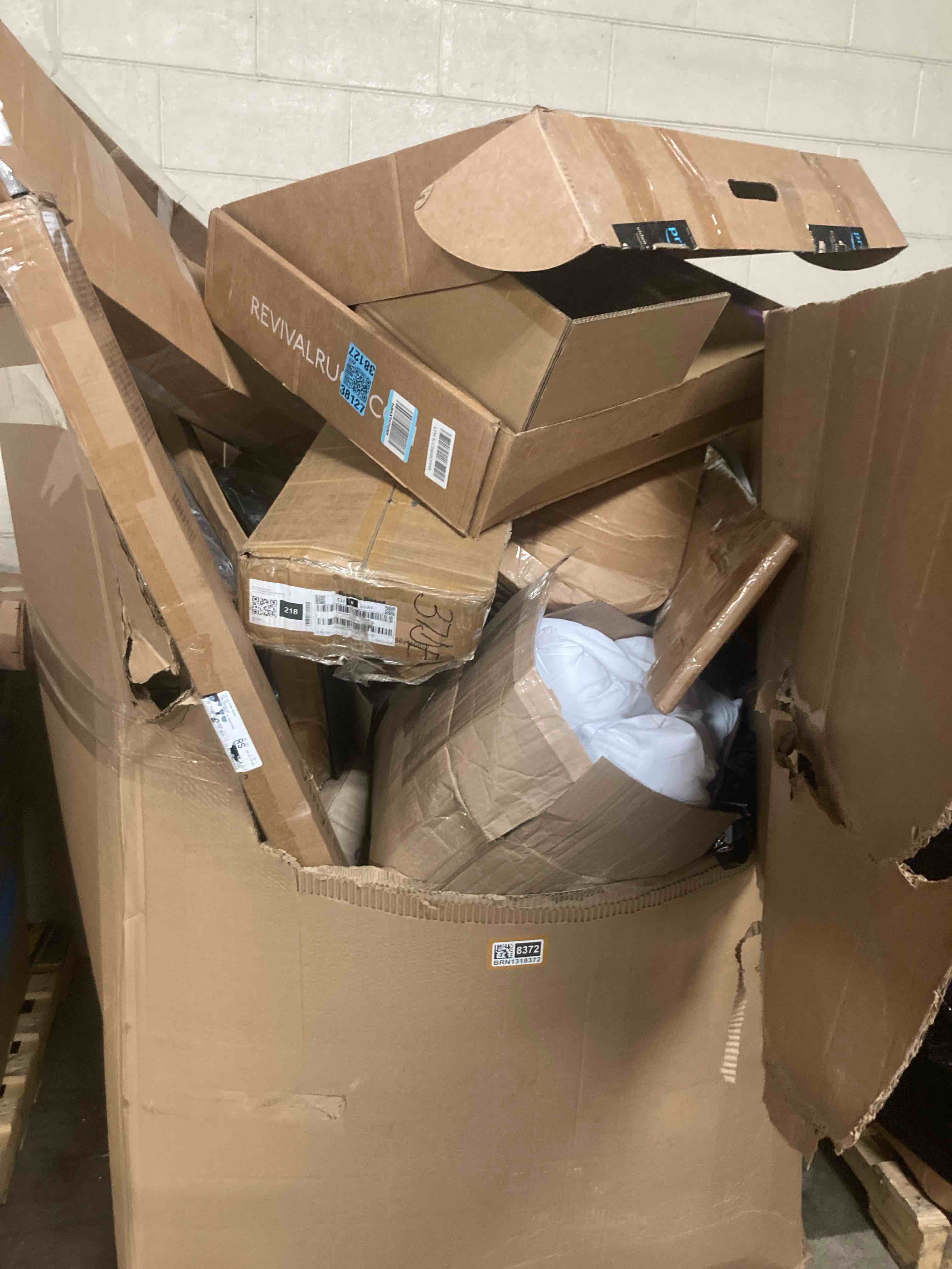 https://s3.amazonaws.com/lotting-images-prod/phillipi/BRN1318372_1755114378631.jpeg