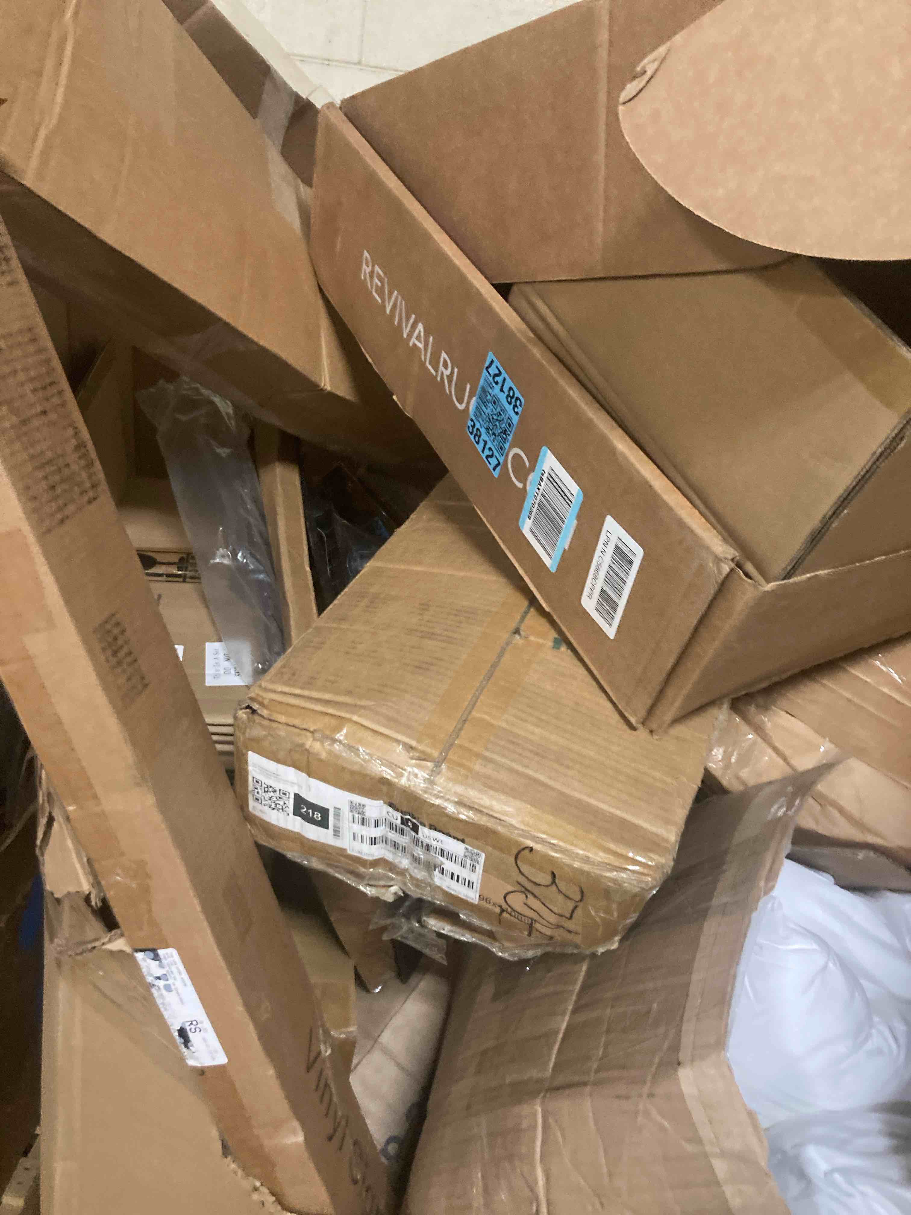 https://s3.amazonaws.com/lotting-images-prod/phillipi/BRN1318372_1755114380913.jpeg