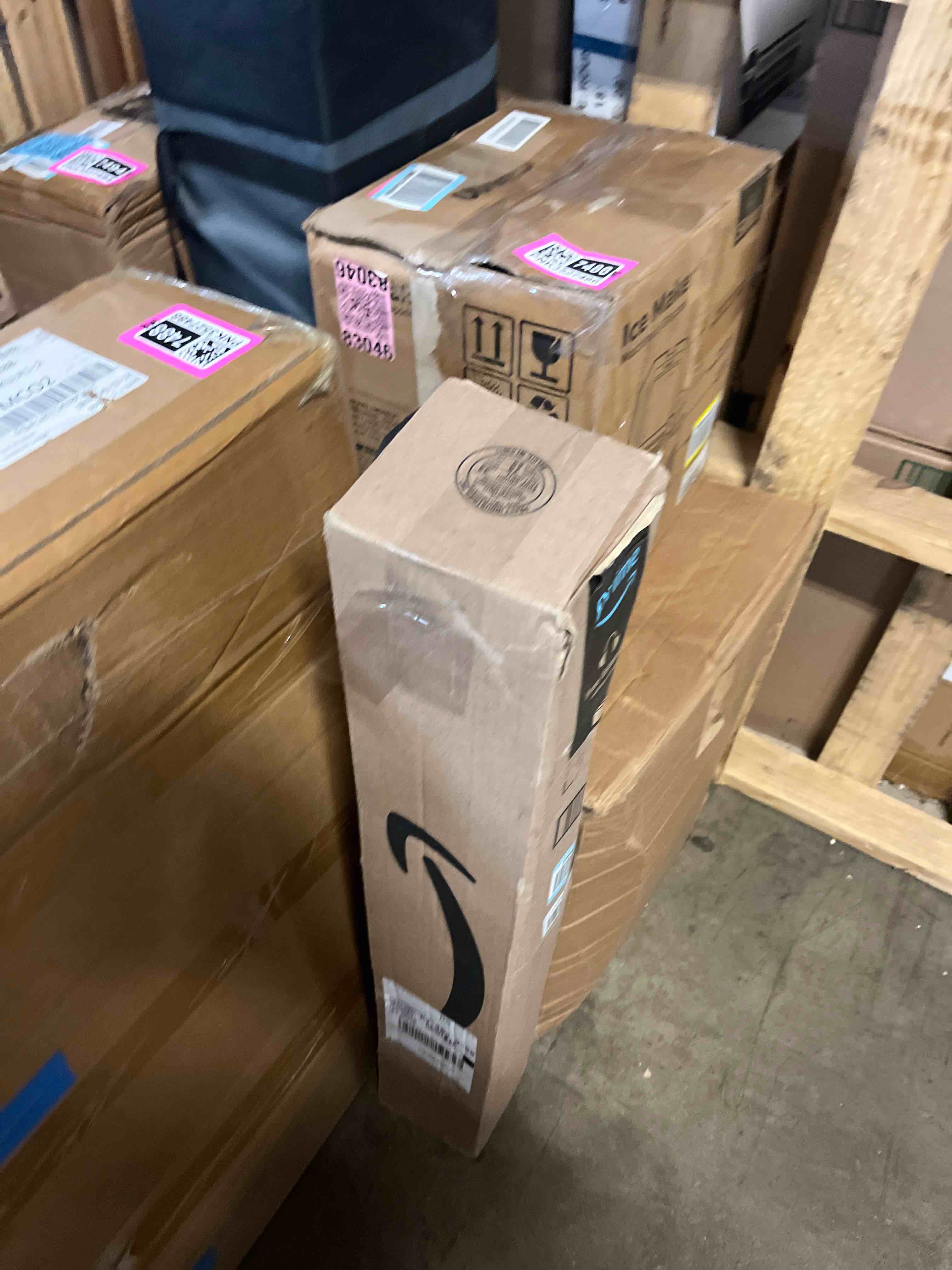 https://s3.amazonaws.com/lotting-images-prod/phillipi/BRN1318375_1755871980882.jpeg