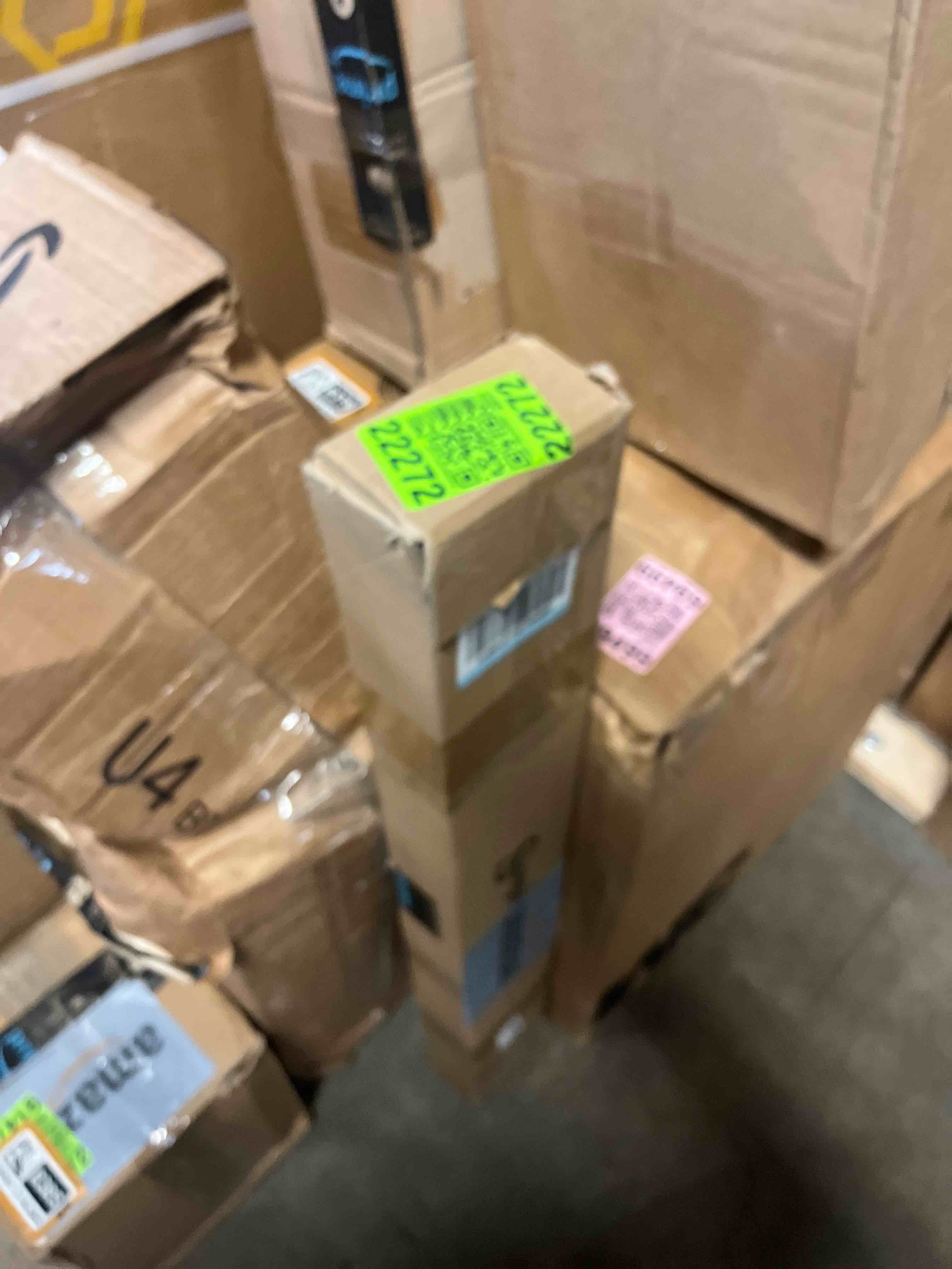 https://s3.amazonaws.com/lotting-images-prod/phillipi/BRN1318386_1755873063201.jpeg