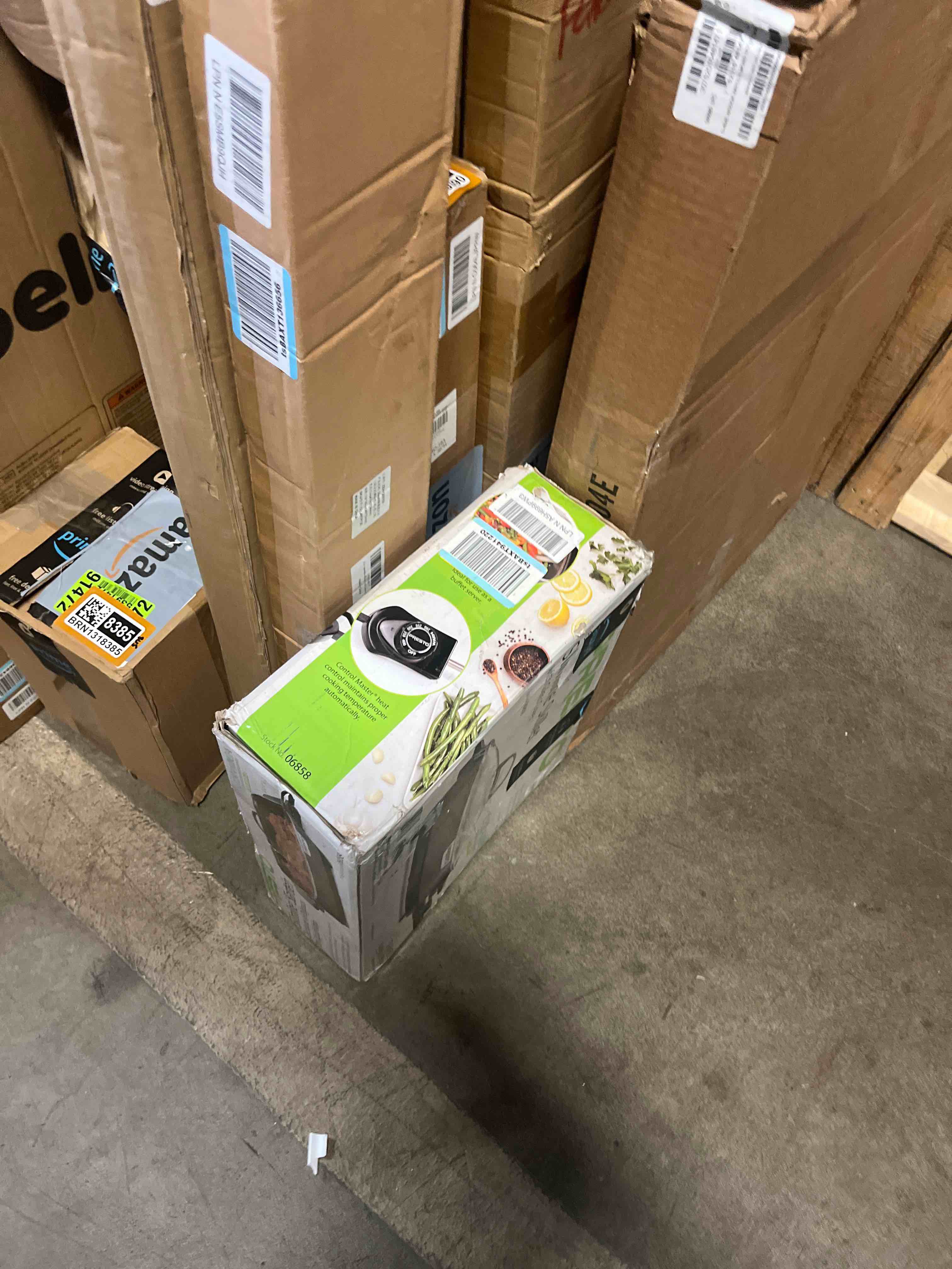https://s3.amazonaws.com/lotting-images-prod/phillipi/BRN1318394_1755873467997.jpeg