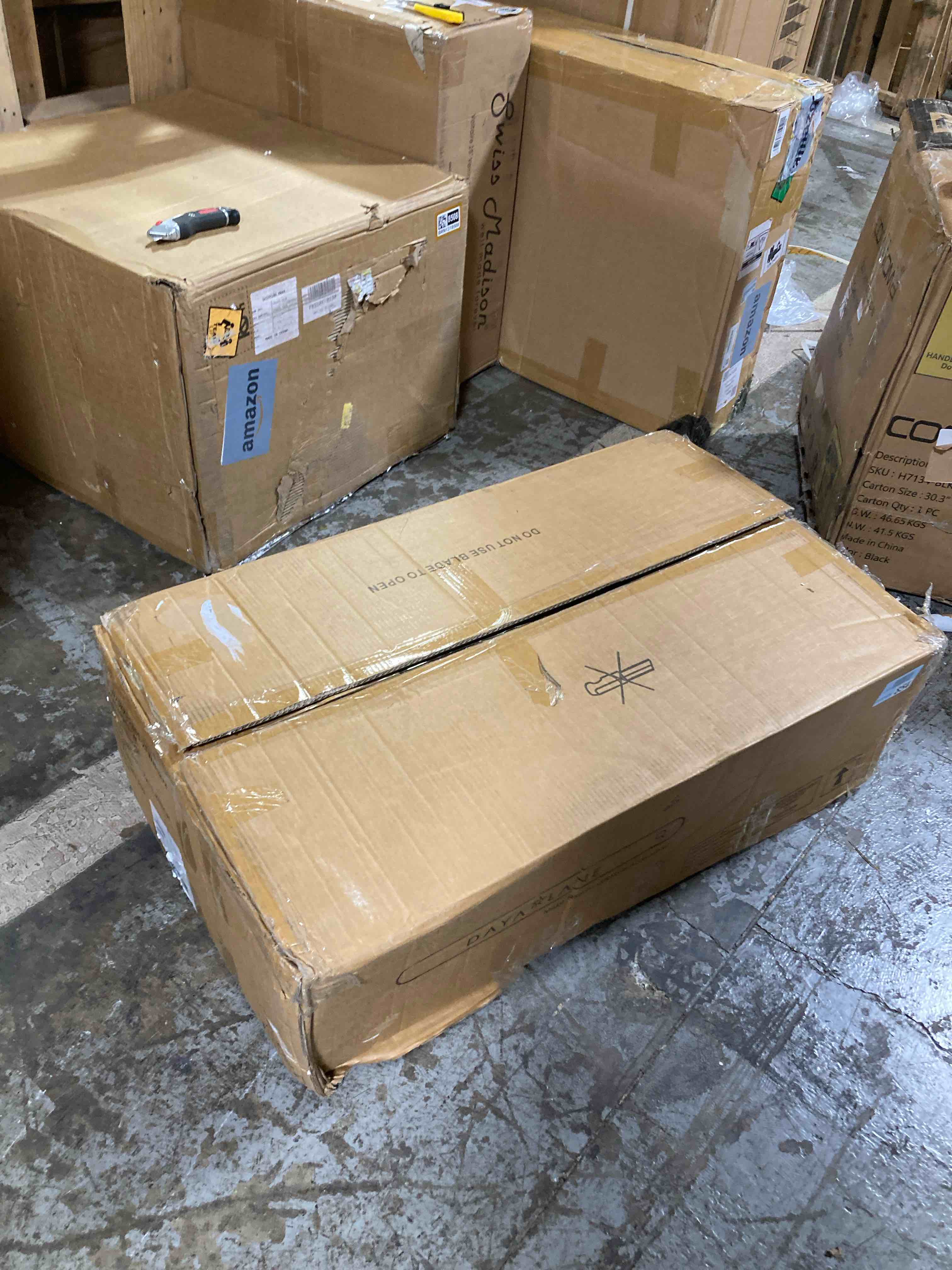 https://s3.amazonaws.com/lotting-images-prod/phillipi/BRN1318509_1757613452383.jpeg