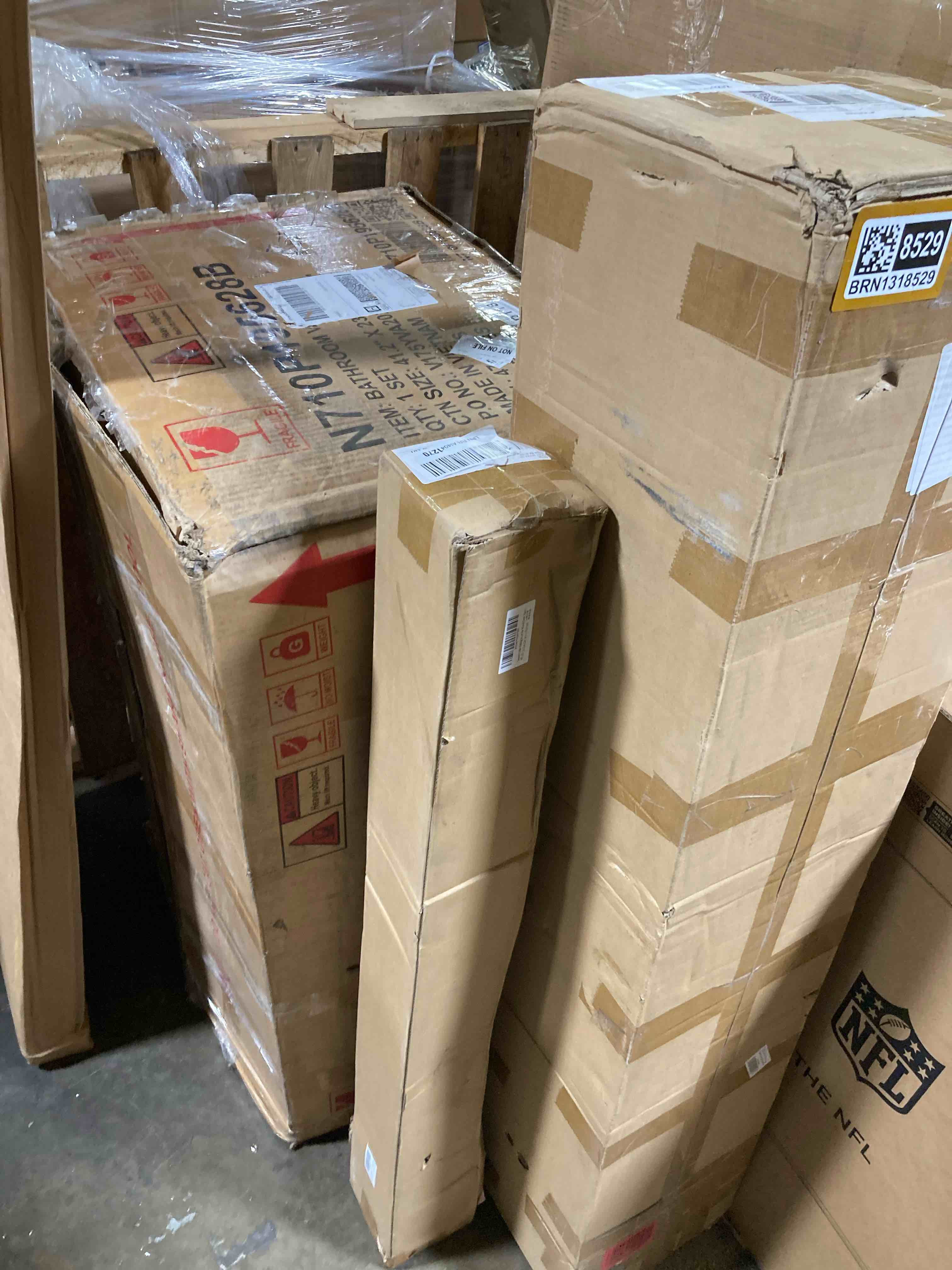 https://s3.amazonaws.com/lotting-images-prod/phillipi/BRN1318530_1757622875981.jpeg