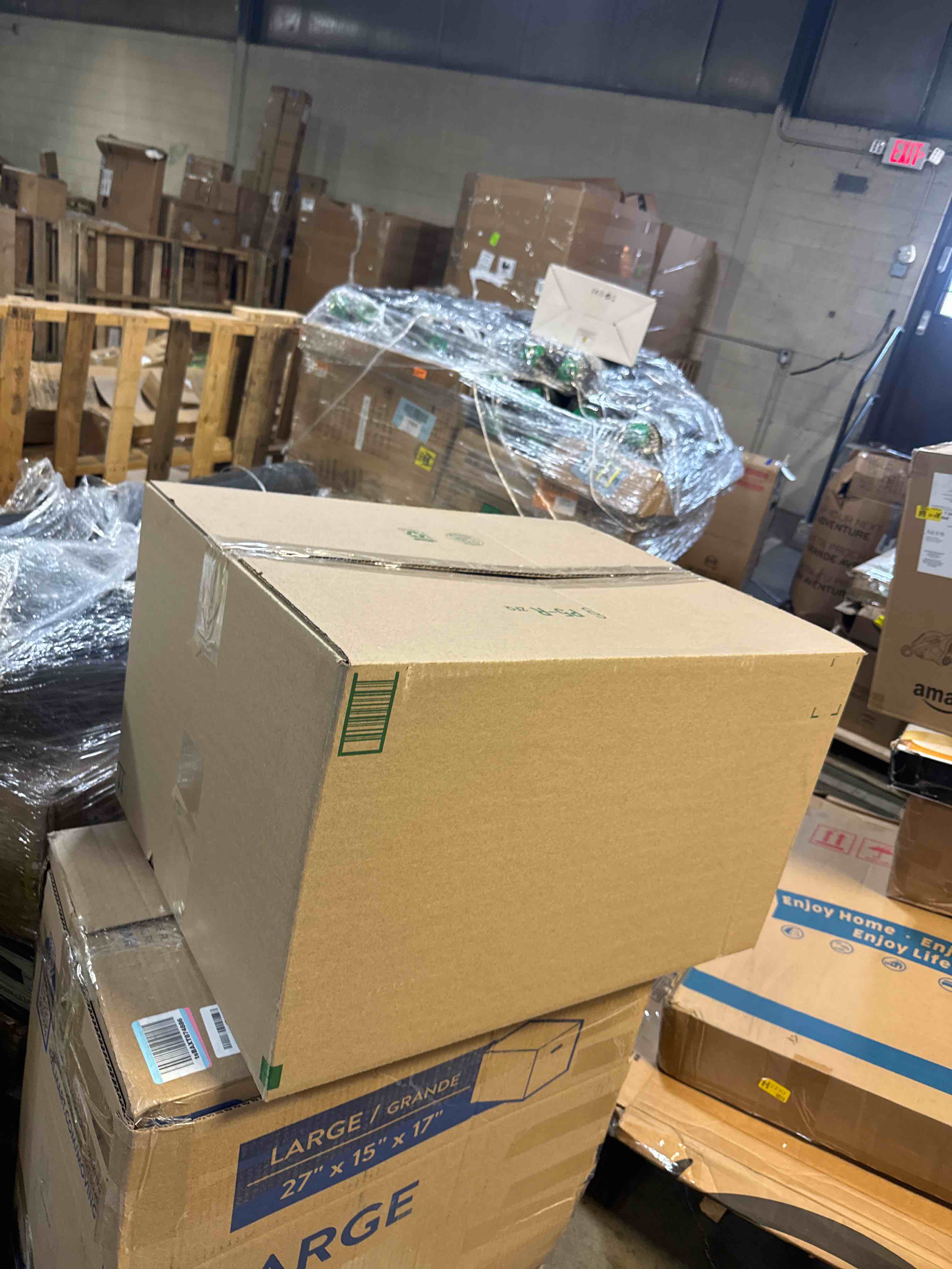 https://s3.amazonaws.com/lotting-images-prod/phillipi/BRN1318635_1758288823066.jpeg
