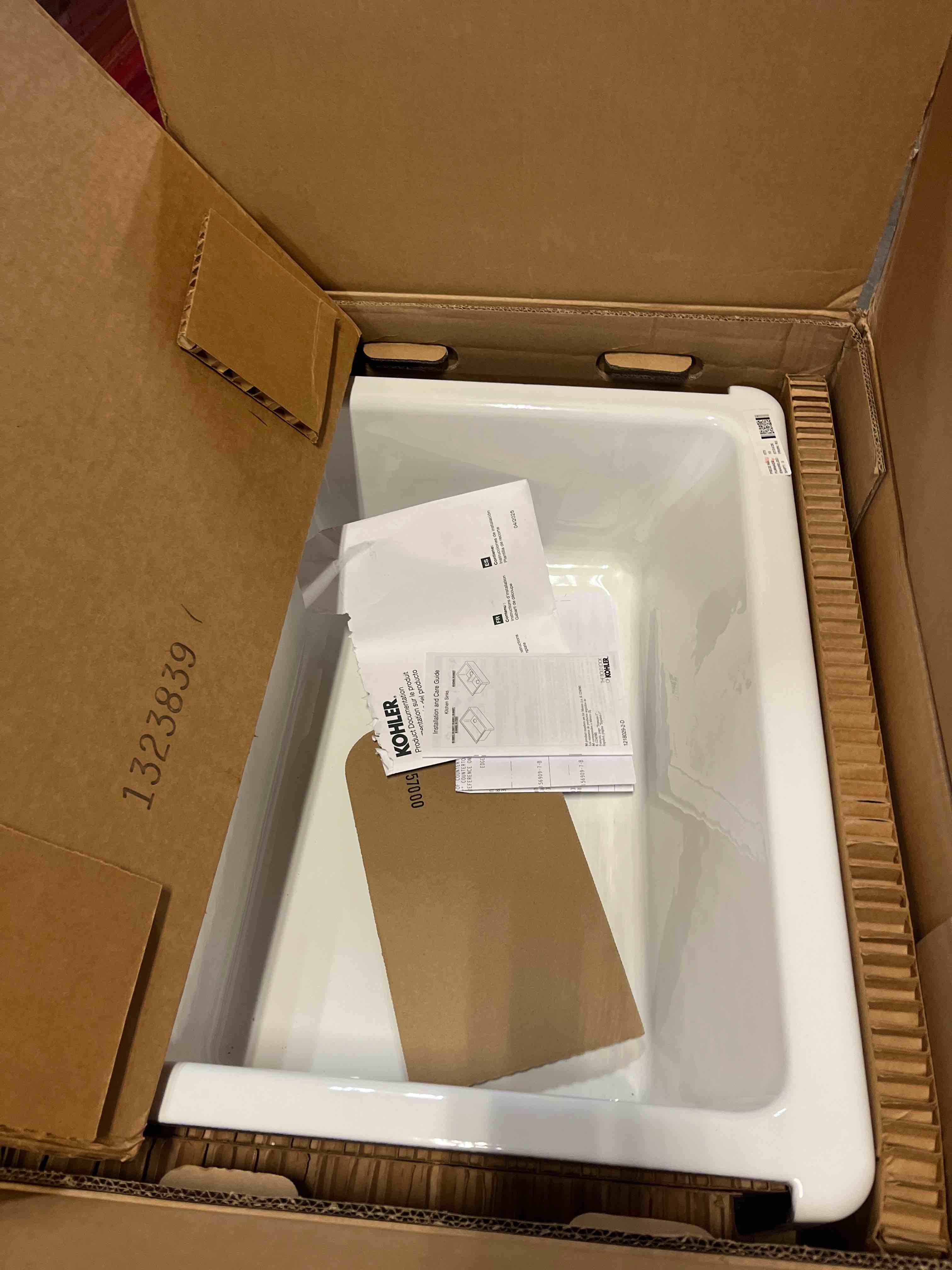 https://s3.amazonaws.com/lotting-images-prod/phillipi/BRN1318688_1759346745748.jpeg