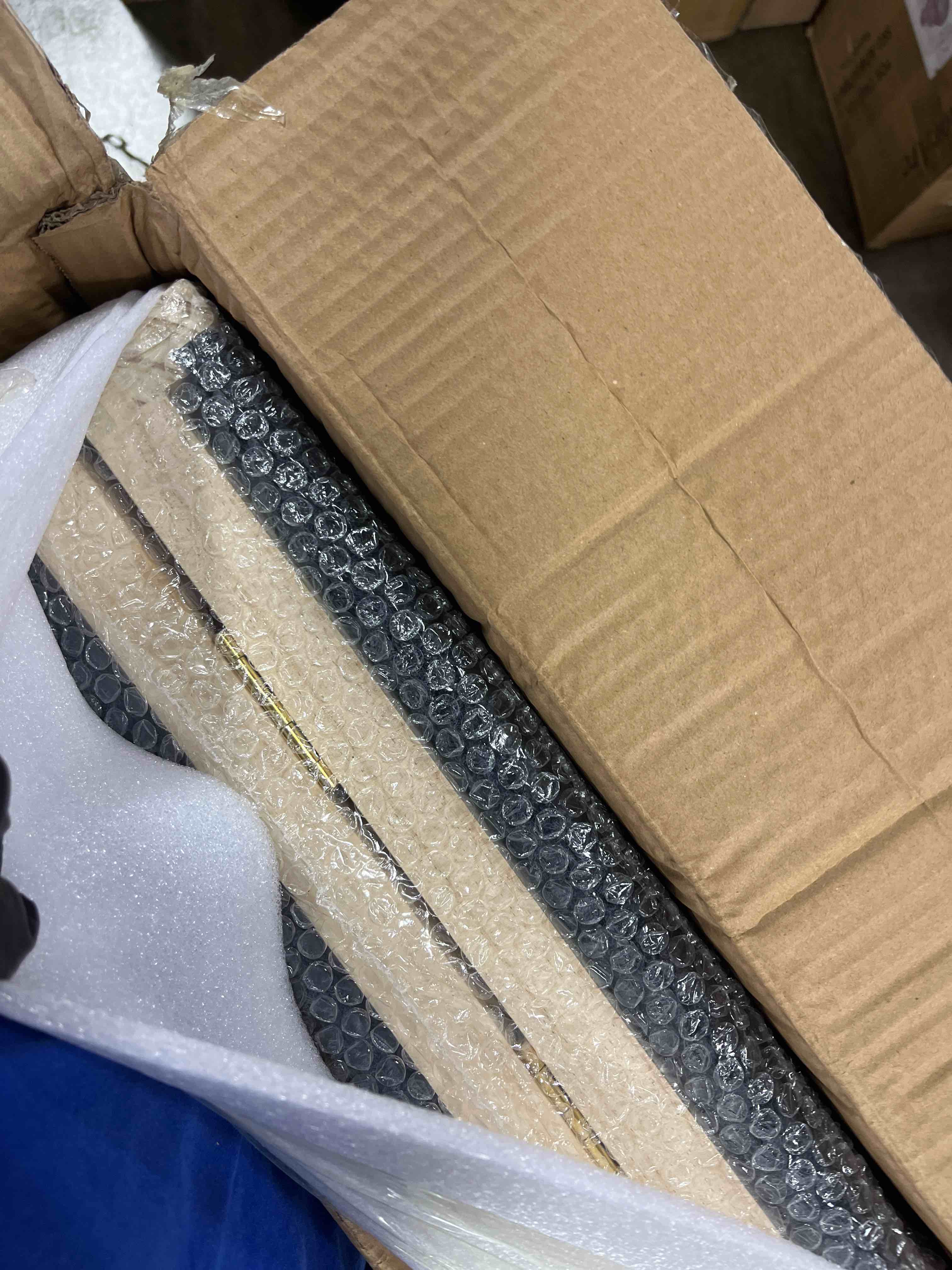 https://s3.amazonaws.com/lotting-images-prod/phillipi/BRN1318770_1759771233077.jpeg