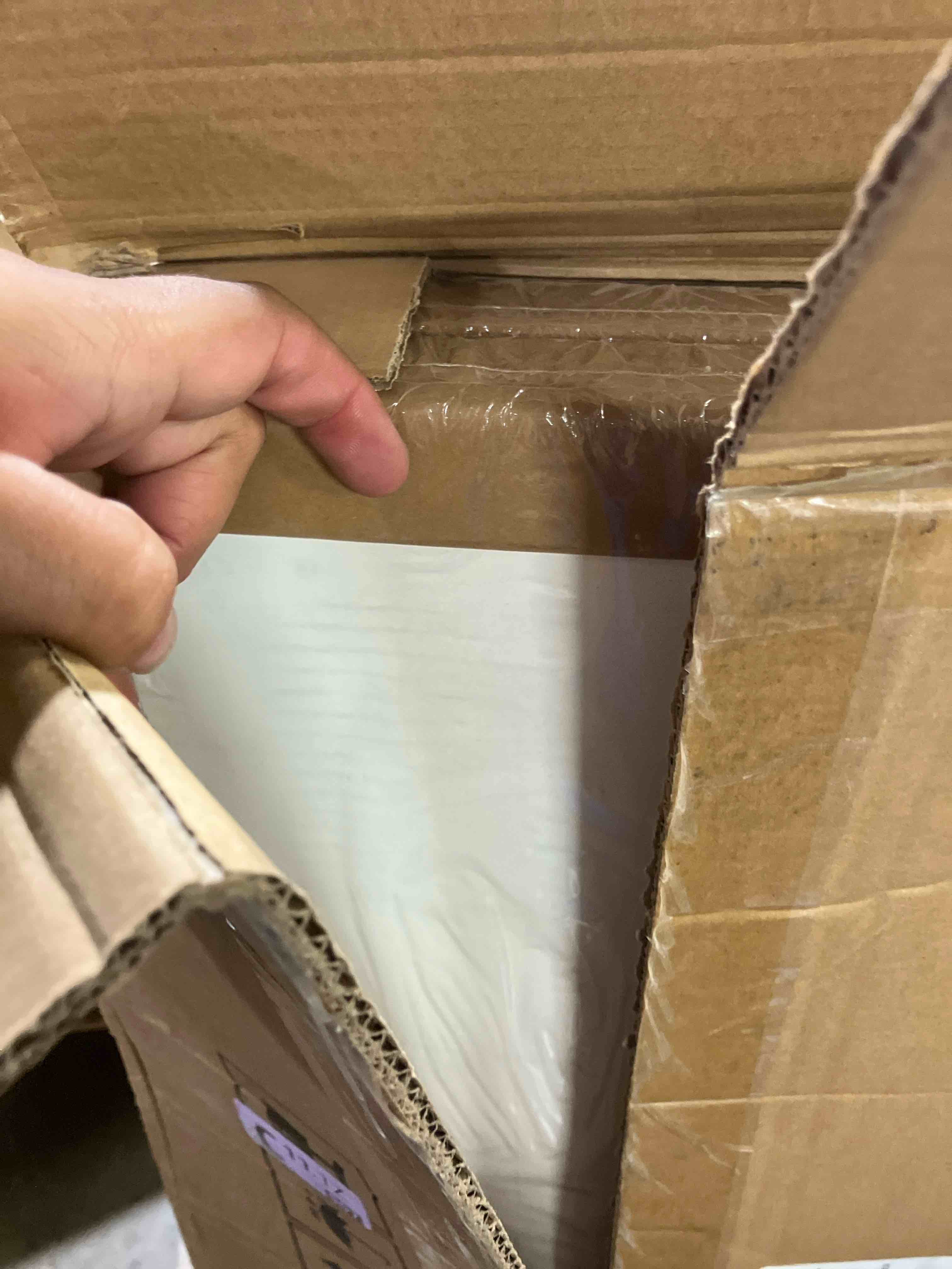 https://s3.amazonaws.com/lotting-images-prod/phillipi/BRN1318802_1759864889131.jpeg