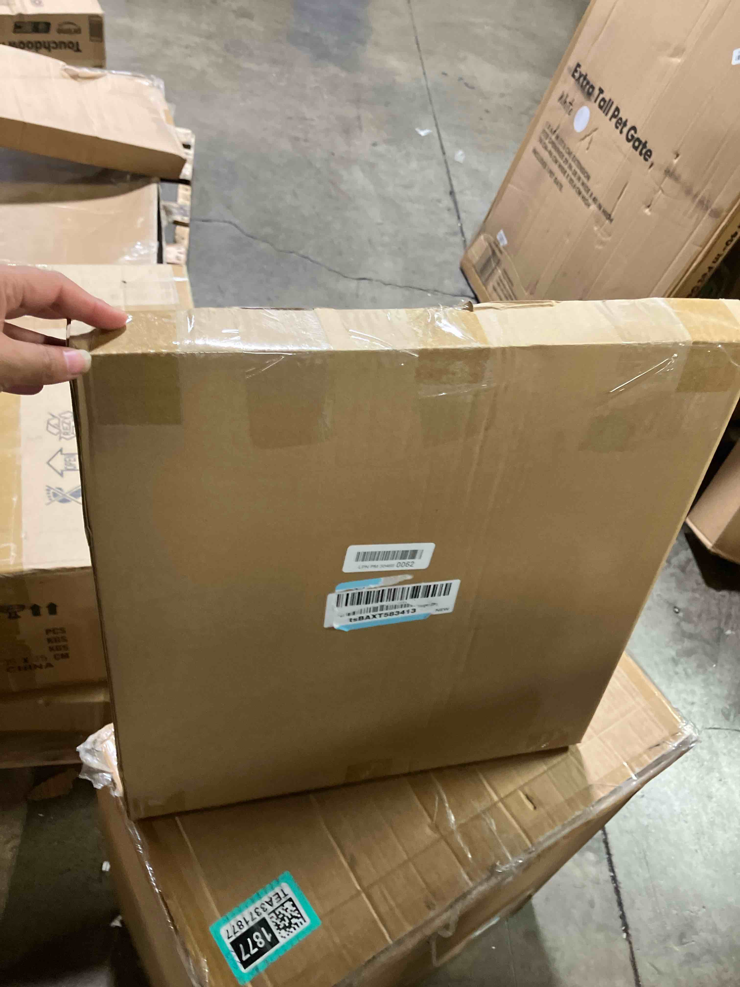 https://s3.amazonaws.com/lotting-images-prod/phillipi/BRN1318804_1759865247568.jpeg