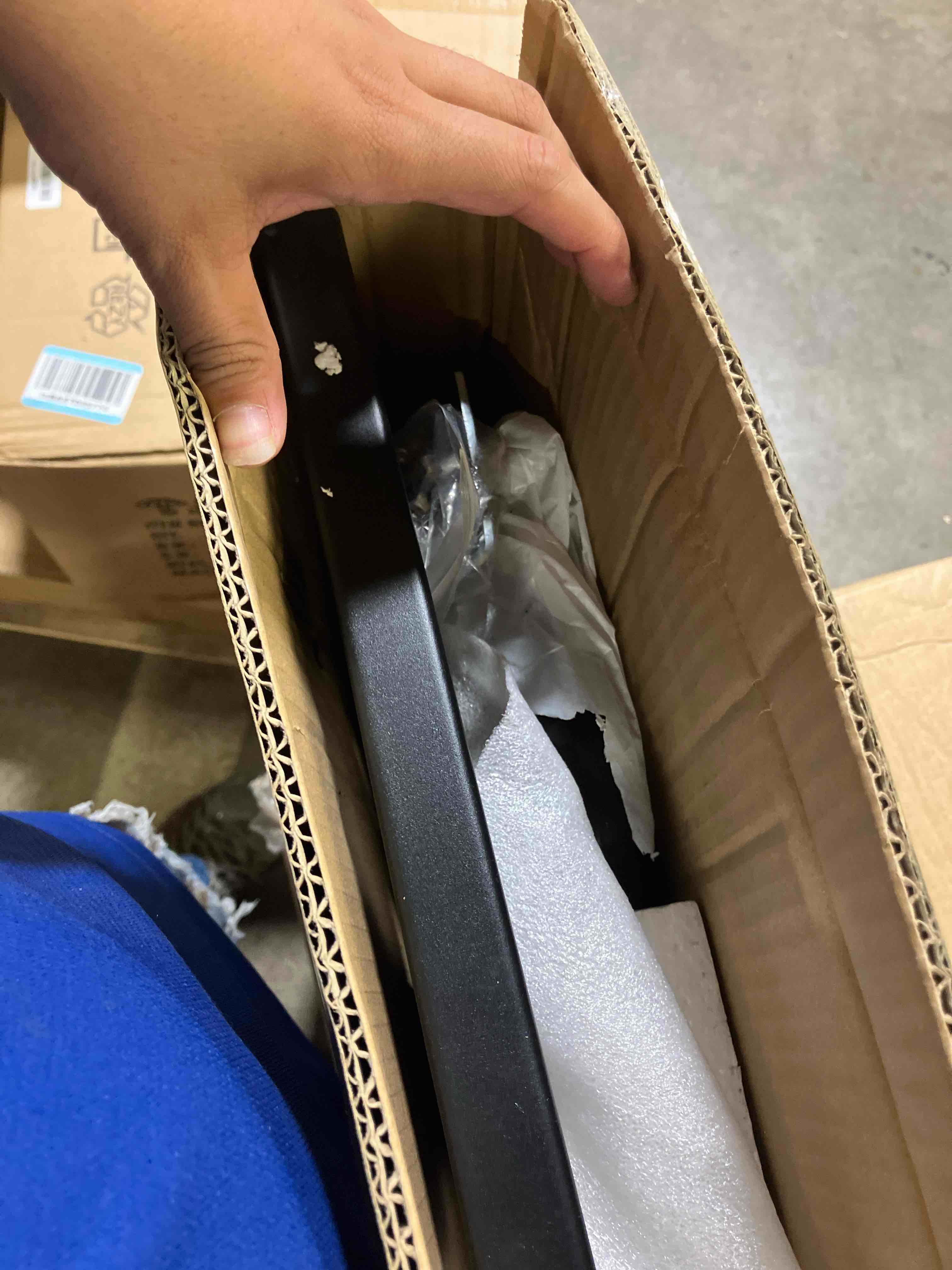 https://s3.amazonaws.com/lotting-images-prod/phillipi/BRN1318806_1759865386449.jpeg