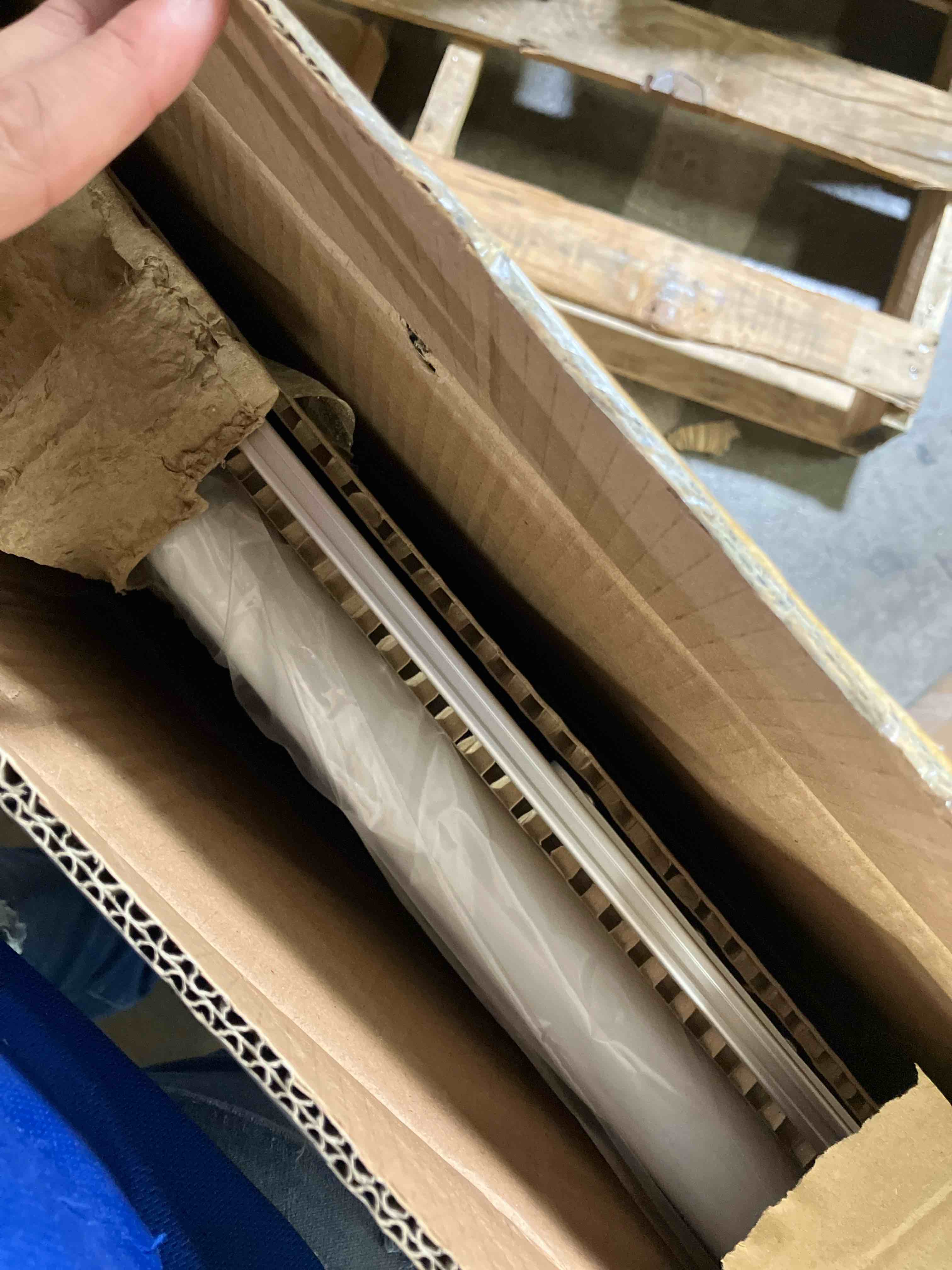 https://s3.amazonaws.com/lotting-images-prod/phillipi/BRN1318808_1759865658198.jpeg