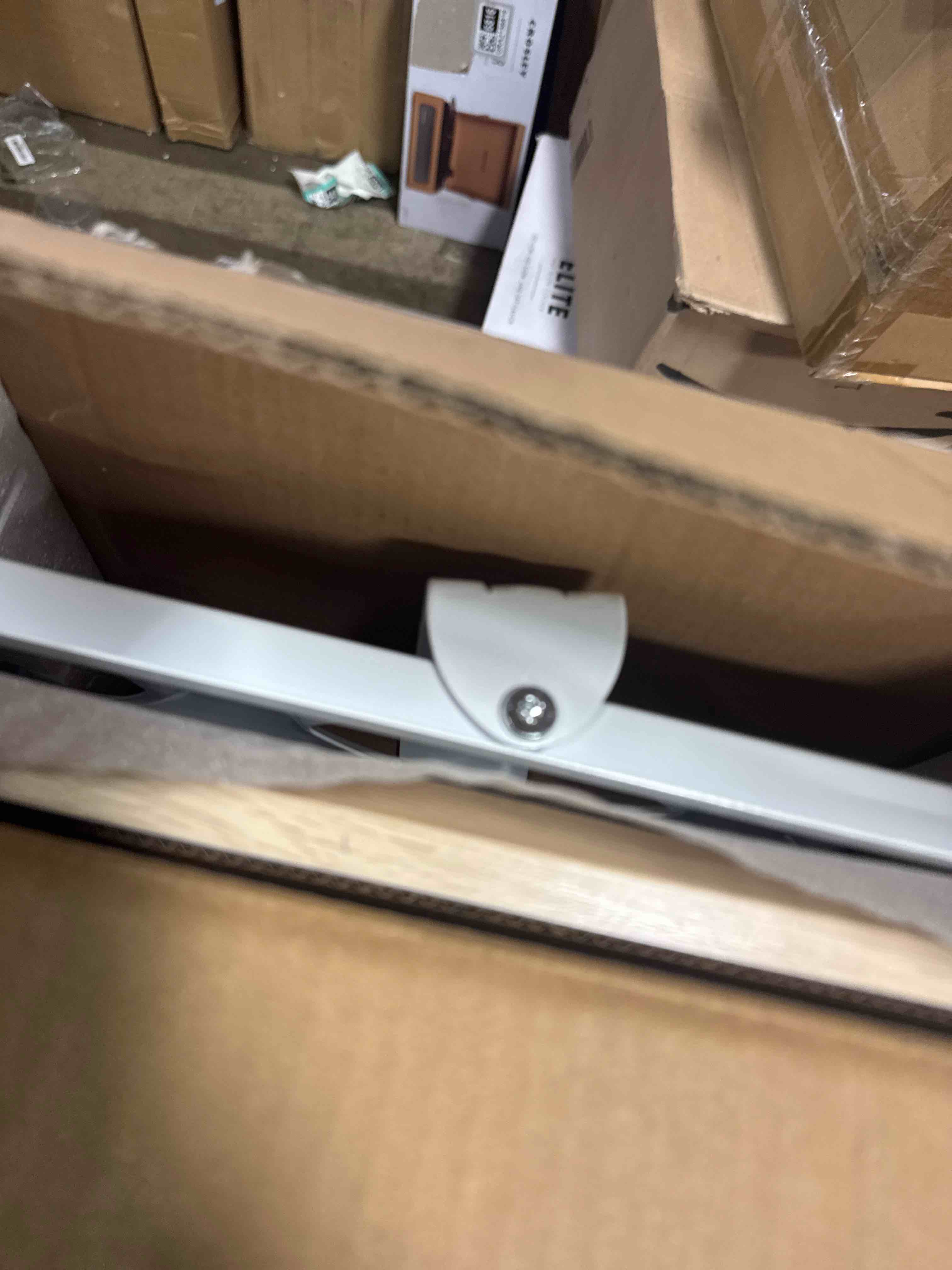 https://s3.amazonaws.com/lotting-images-prod/phillipi/BRN1318843_1759936897553.jpeg