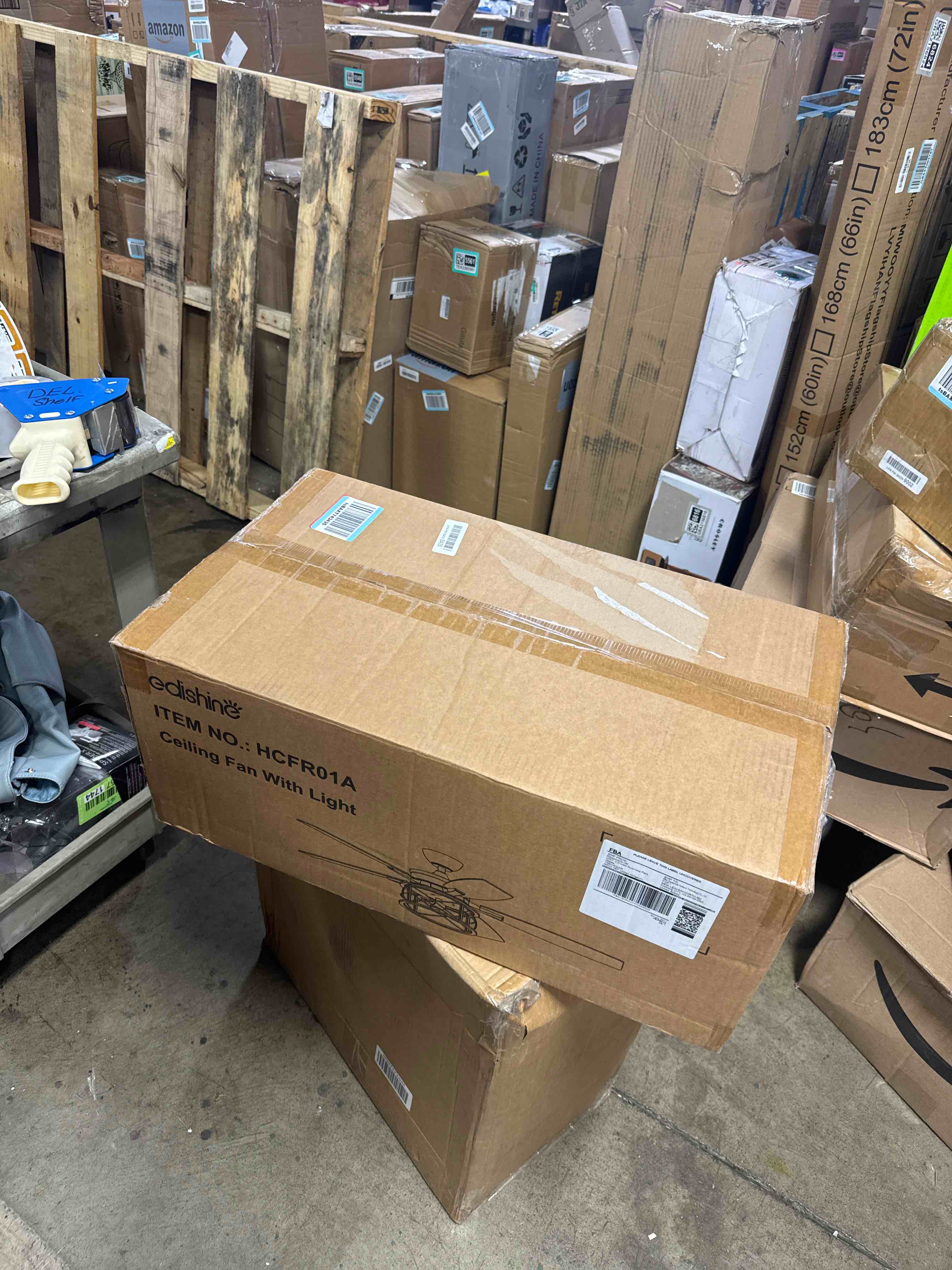 https://s3.amazonaws.com/lotting-images-prod/phillipi/BRN1318845_1759937091098.jpeg