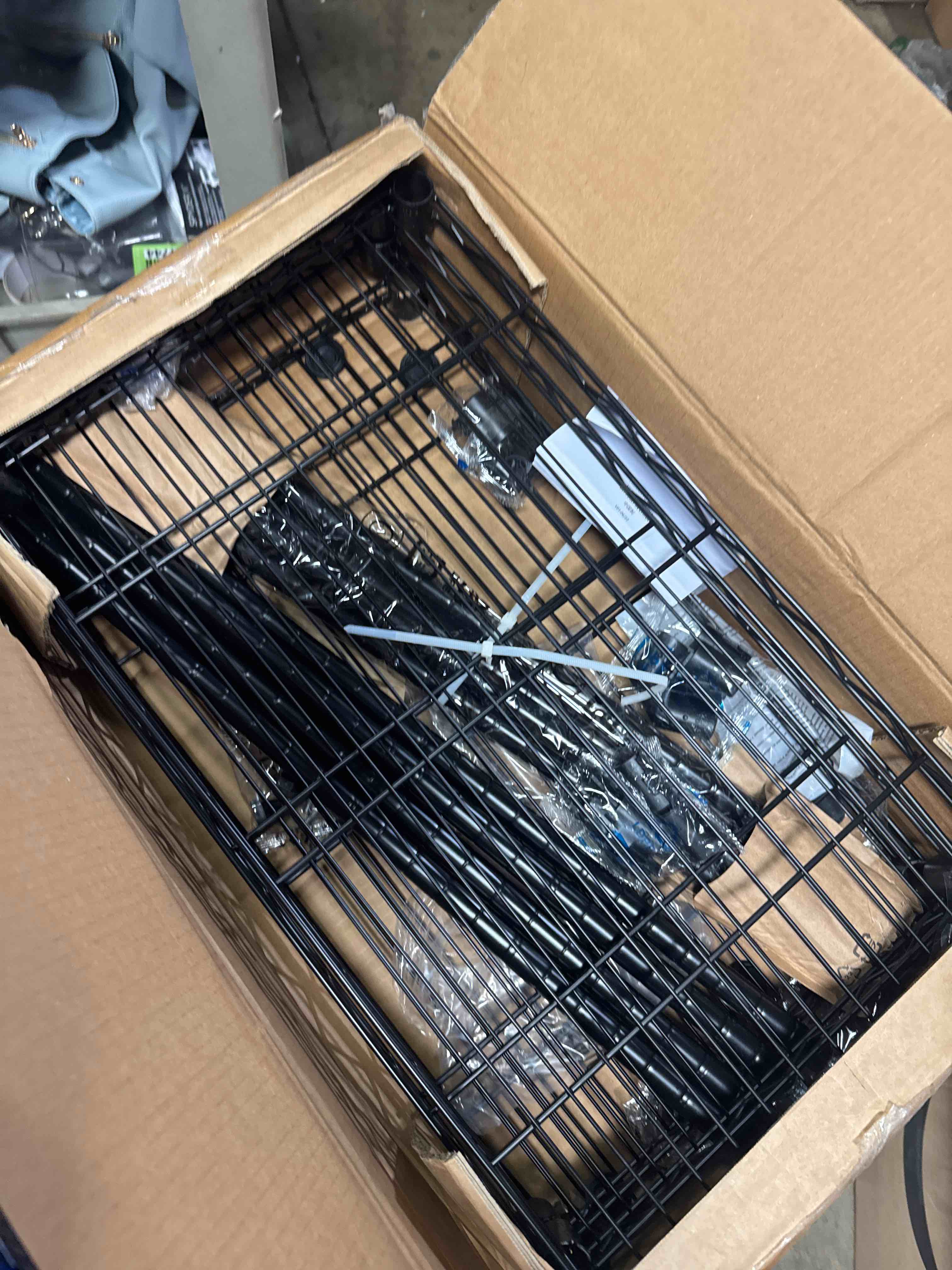 https://s3.amazonaws.com/lotting-images-prod/phillipi/BRN1318849_1759937484856.jpeg